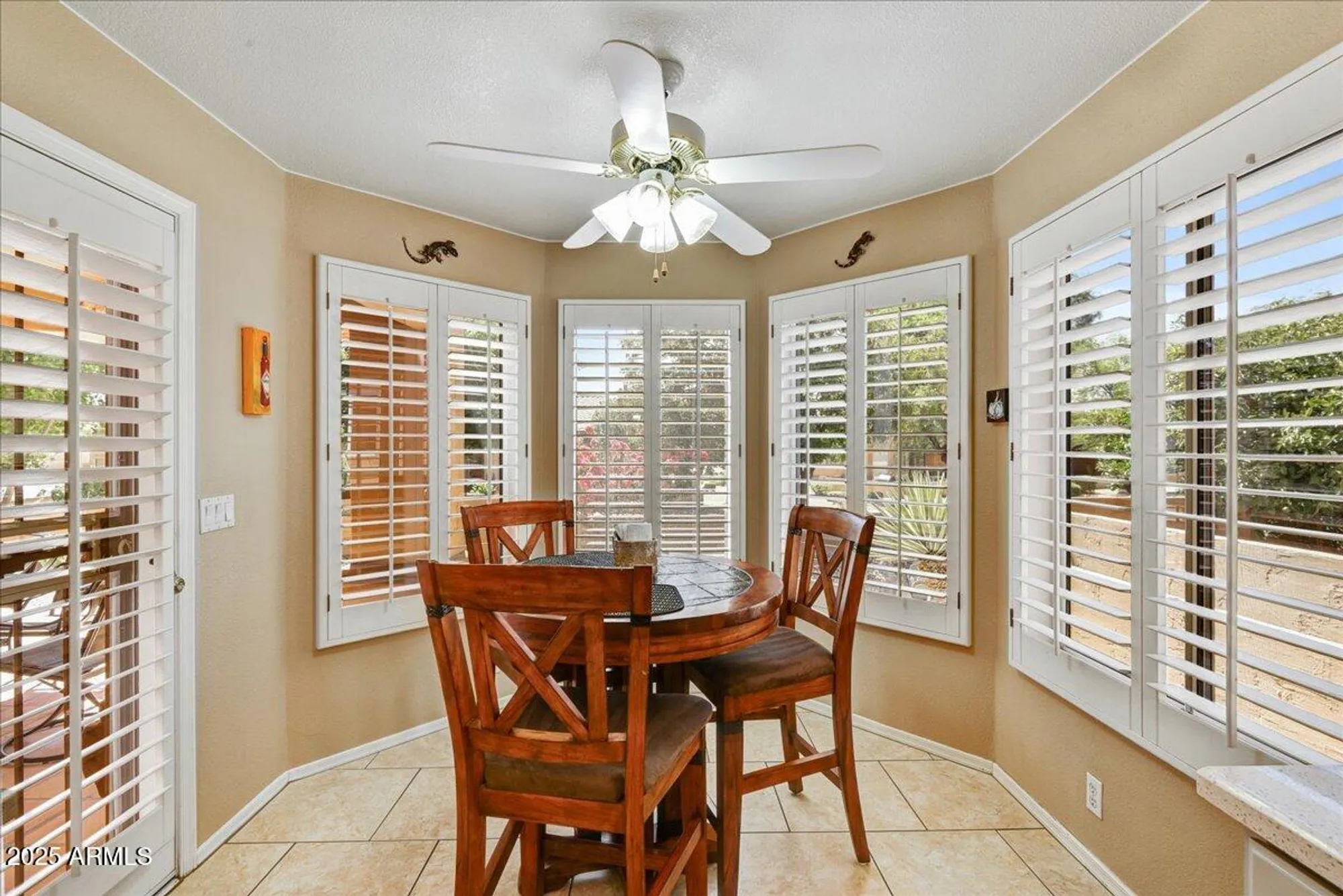 Property Slideshow image 9 of 30 | 9013 w marco polo rd, Peoria, AZ, 85382