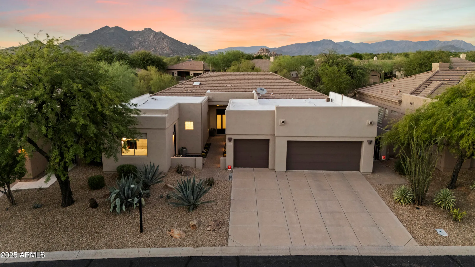 Property Slideshow image 1 of 41 | 7056 e mighty saguaro way, Scottsdale, AZ, 85266
