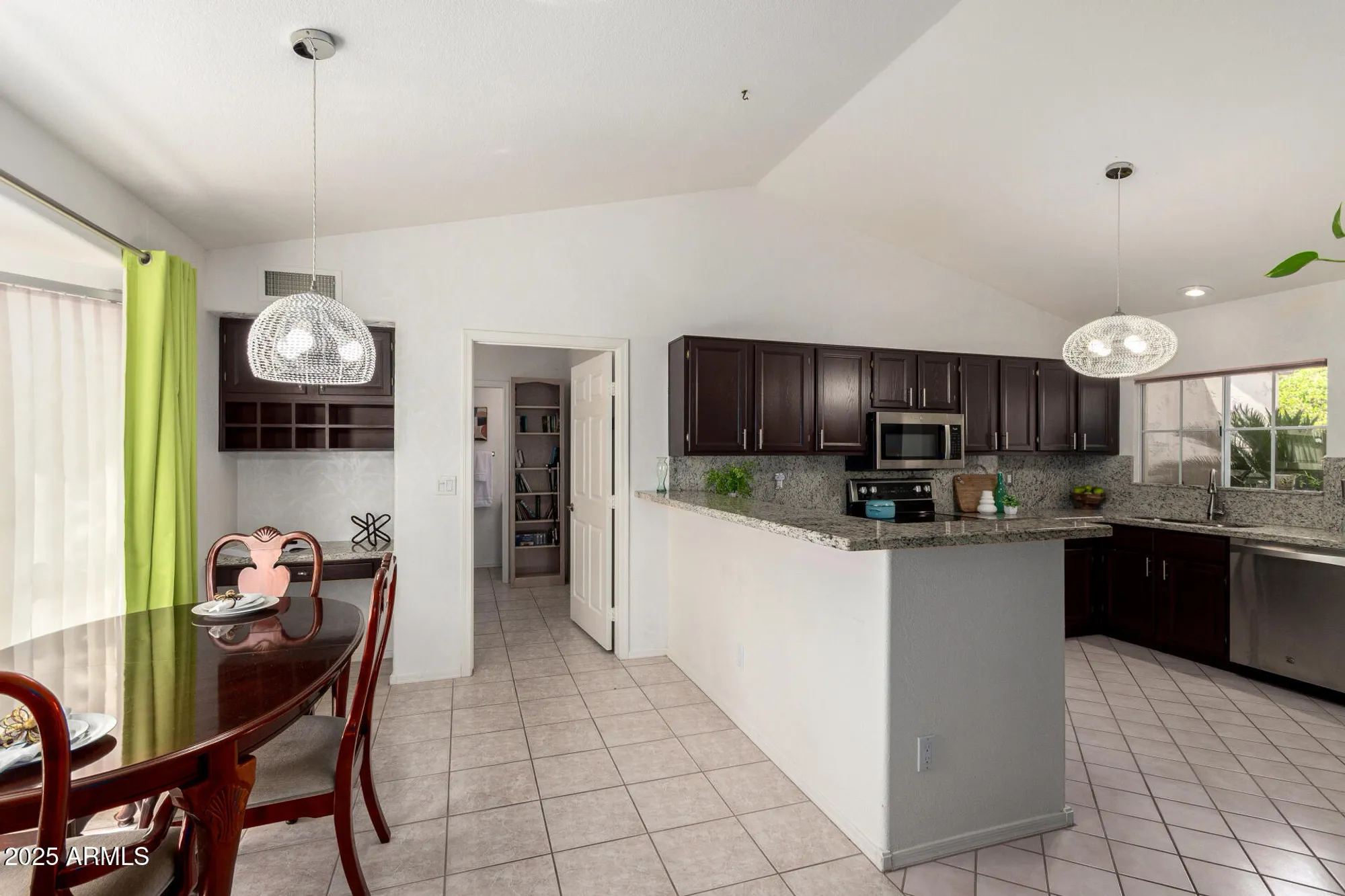 Property Slideshow image 16 of 54 | 17533 n pima trl, Surprise, AZ, 85374