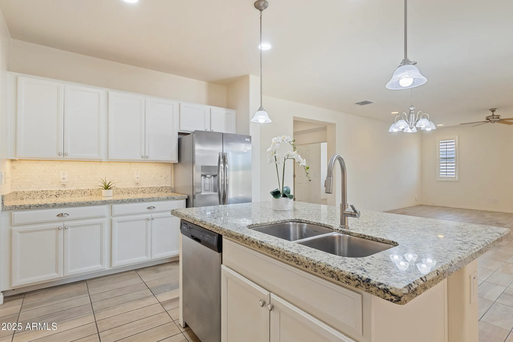 Property Slideshow image 8 of 37 | 5313 s chatsworth, Mesa, AZ, 85212