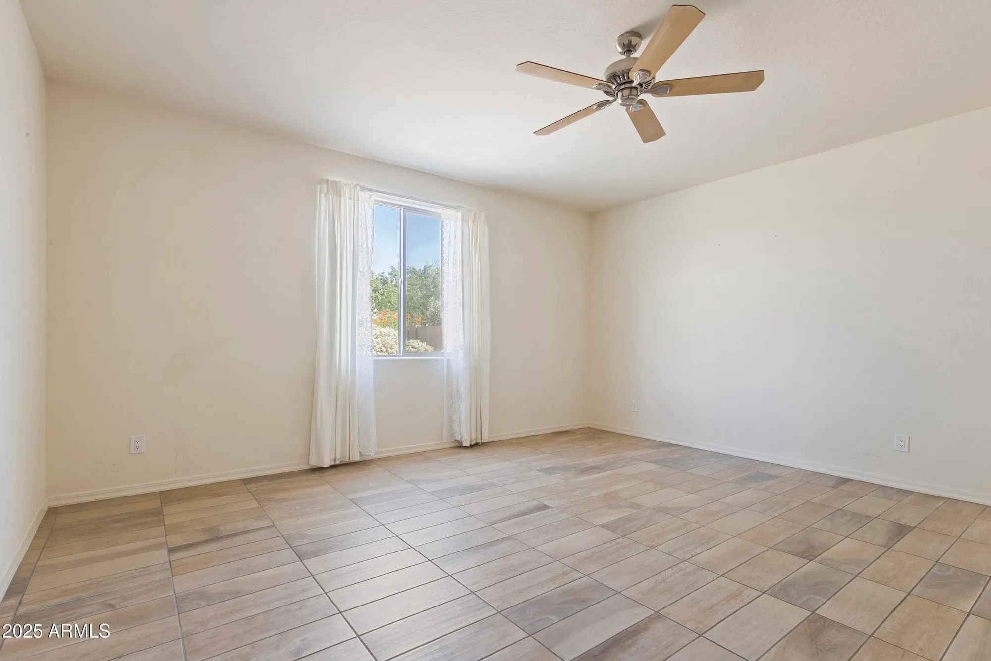 Property Slideshow image 26 of 37 | 5313 s chatsworth, Mesa, AZ, 85212