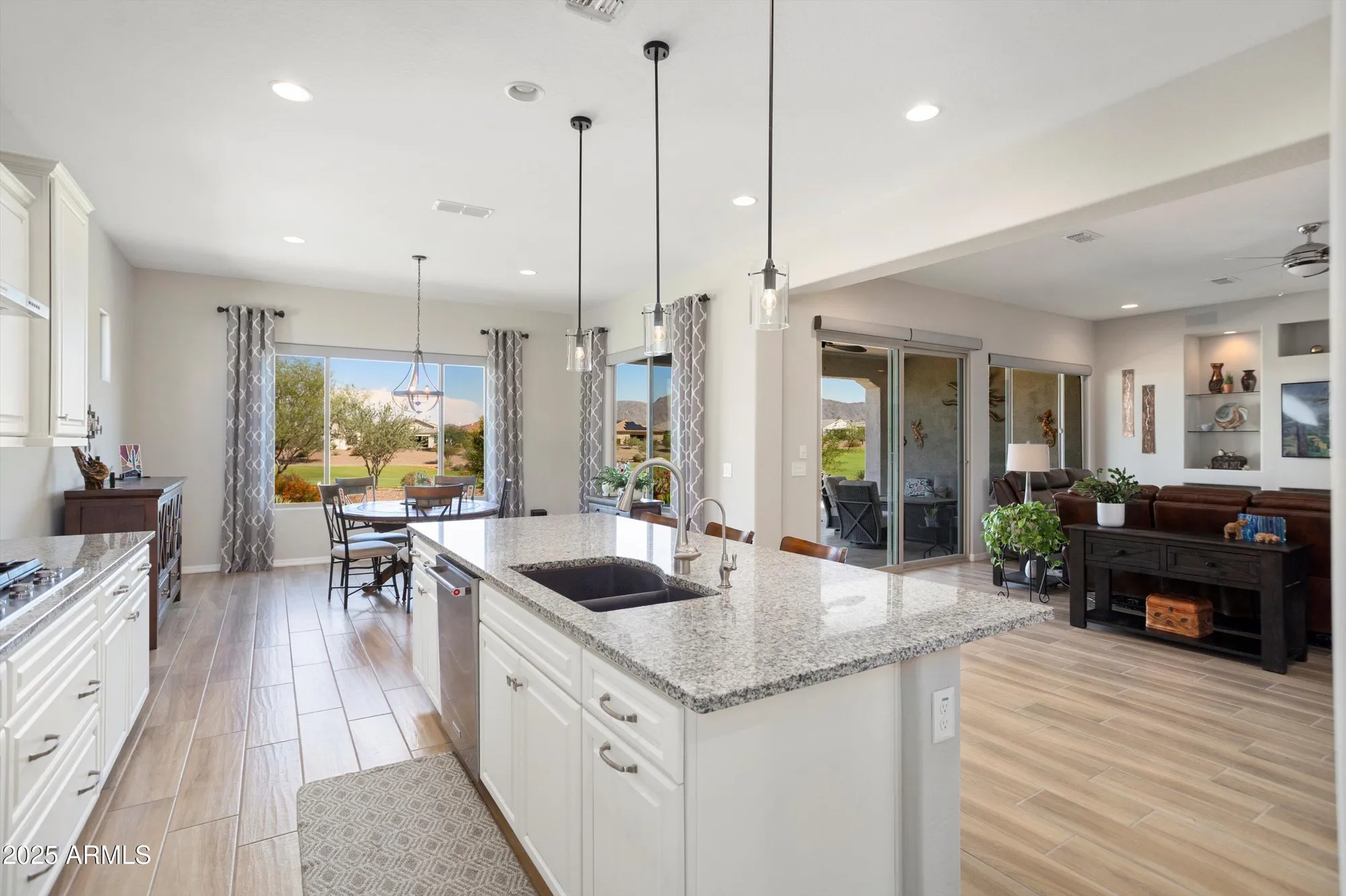 Property Slideshow image 17 of 58 | 18913 n 260th ln, Buckeye, AZ, 85396