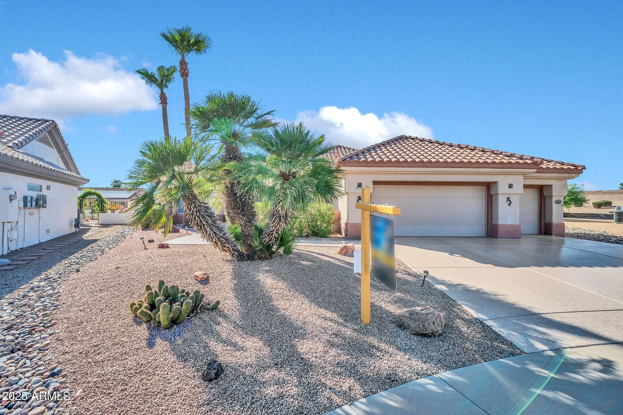 Property Slideshow image 5 of 50 | 23120 n drifter way, Sun City West, AZ, 85375