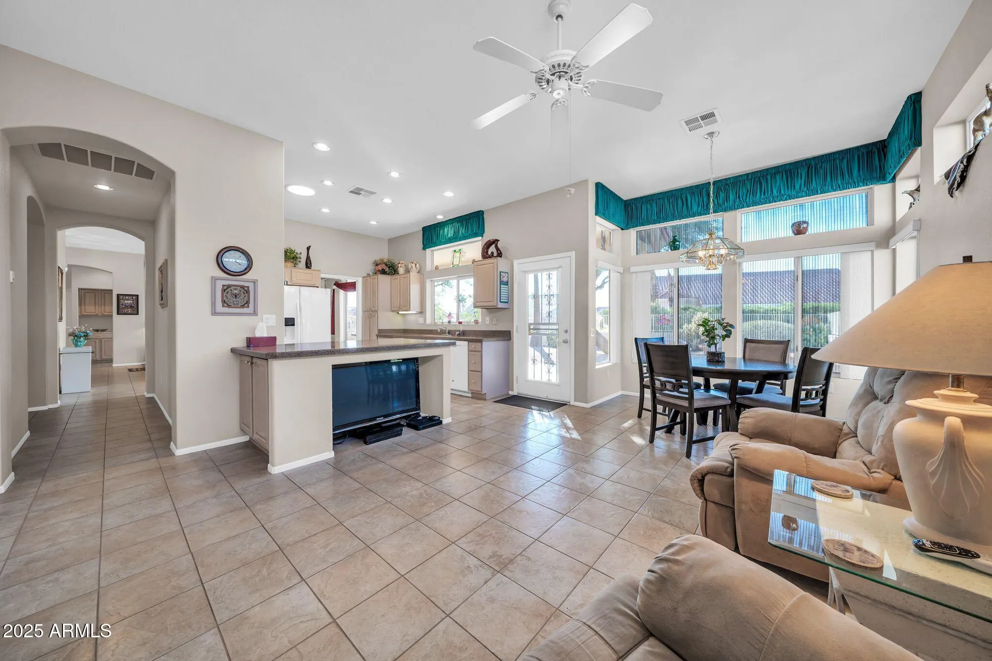 Property Slideshow image 12 of 50 | 23120 n drifter way, Sun City West, AZ, 85375