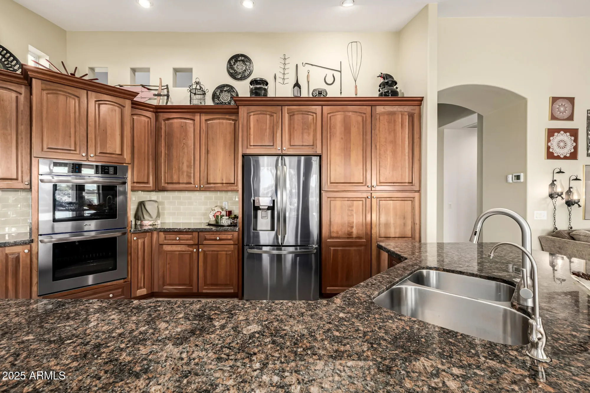 Property Slideshow image 27 of 80 | 16086 w cambridge ave, Goodyear, AZ, 85395