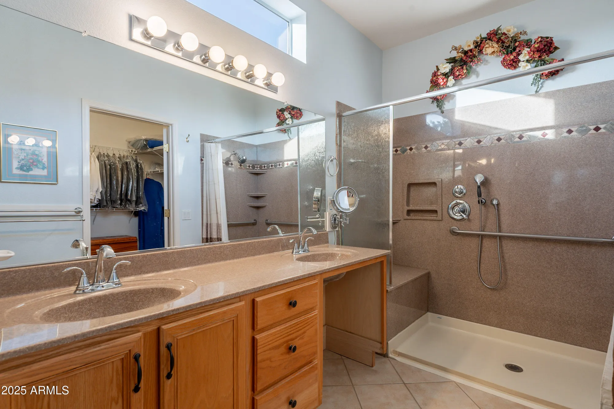 Property Slideshow image 29 of 50 | 17552 n somerset dr, Surprise, AZ, 85374