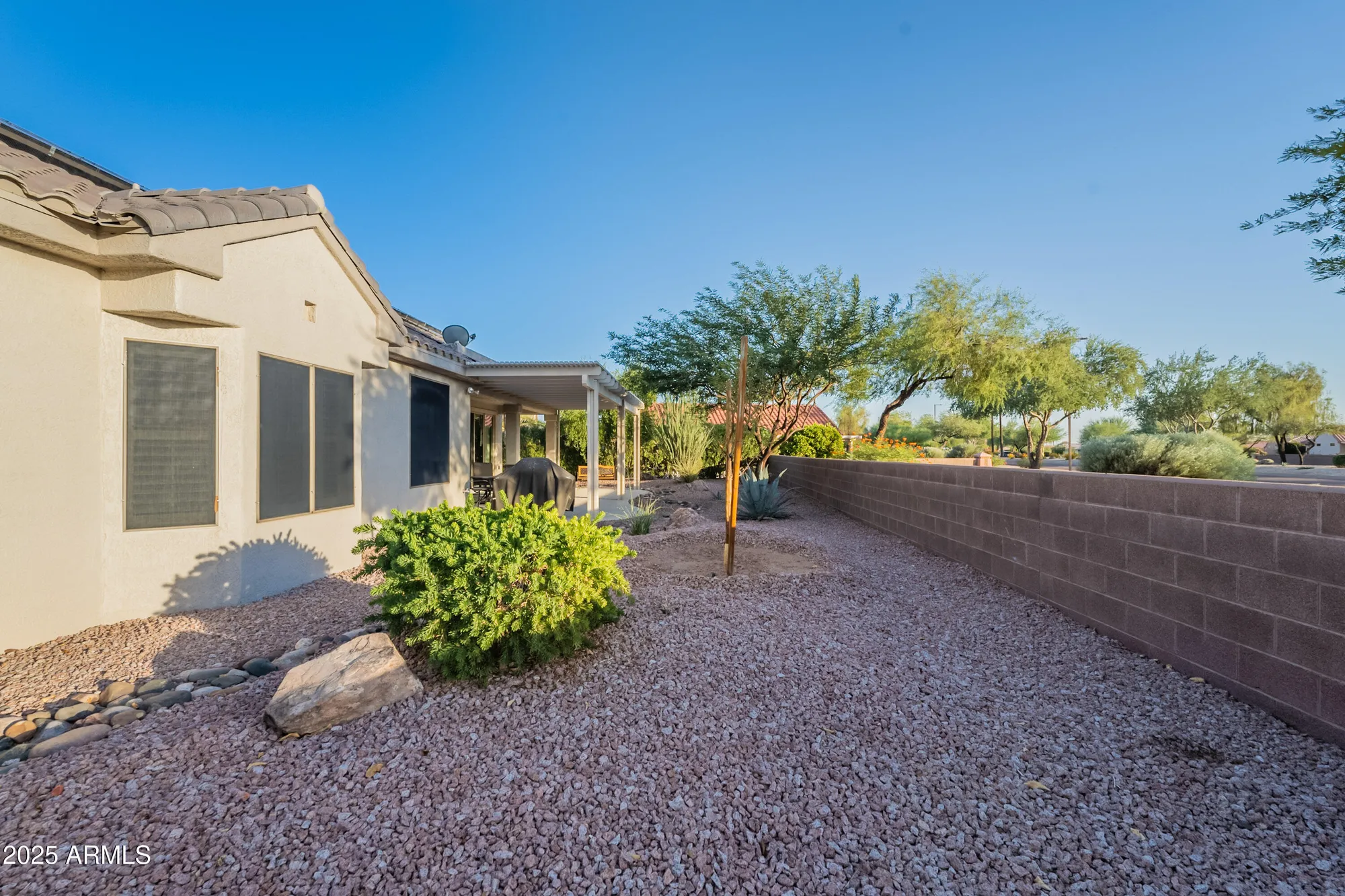Property Slideshow image 37 of 50 | 17552 n somerset dr, Surprise, AZ, 85374