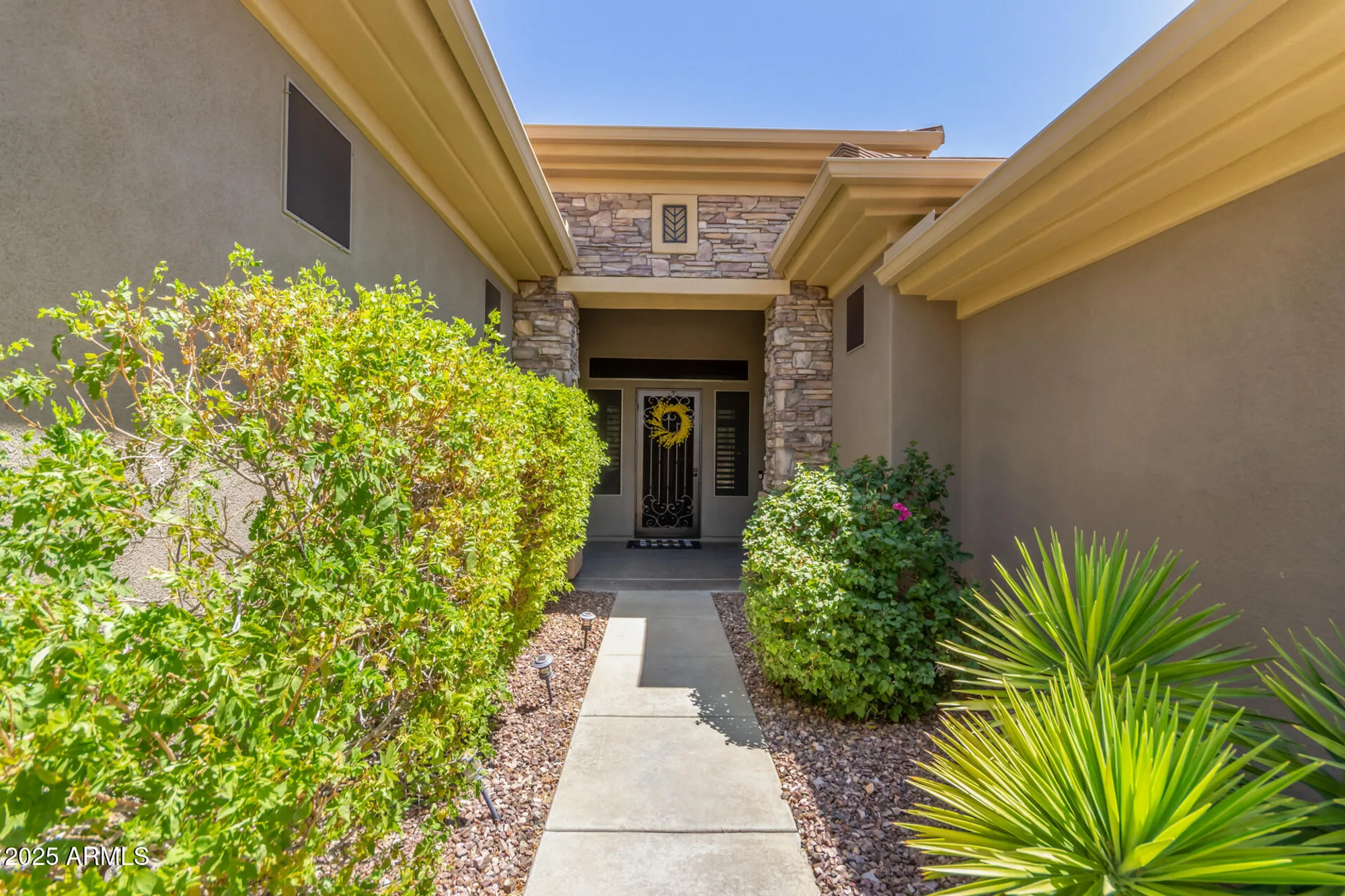 Property Slideshow image 4 of 64 | 41619 n river bend rd, Anthem, AZ, 85086