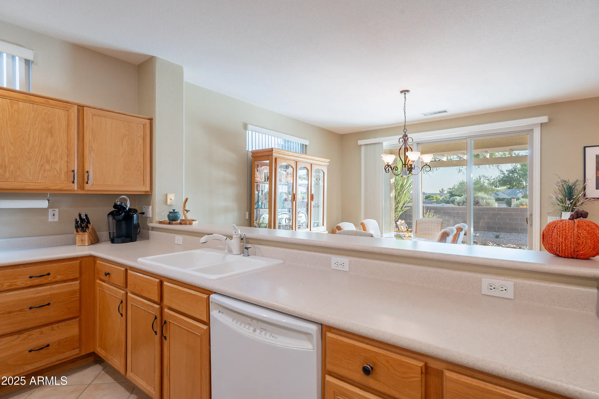 Property Slideshow image 20 of 50 | 17552 n somerset dr, Surprise, AZ, 85374