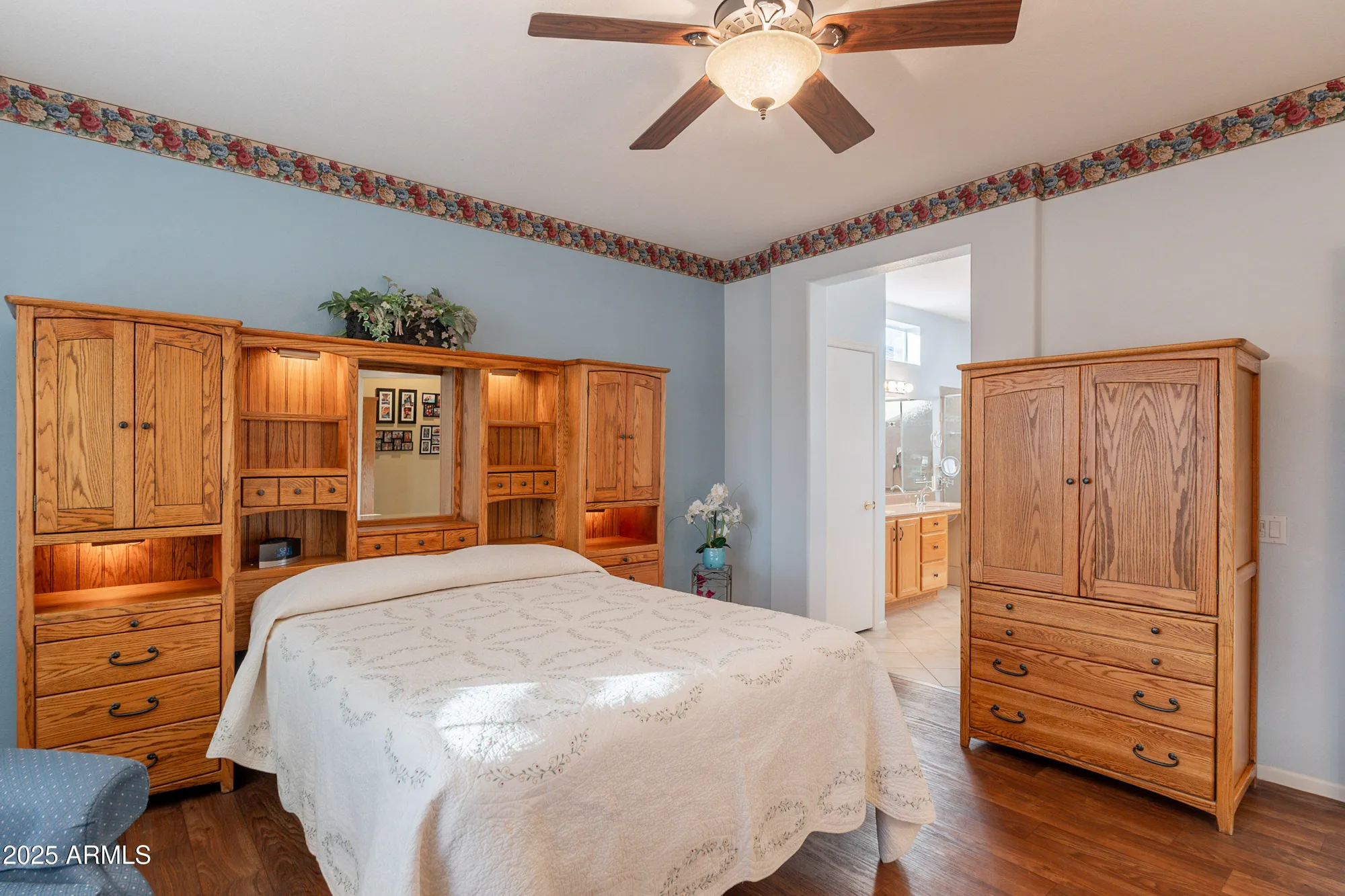 Property Slideshow image 25 of 50 | 17552 n somerset dr, Surprise, AZ, 85374