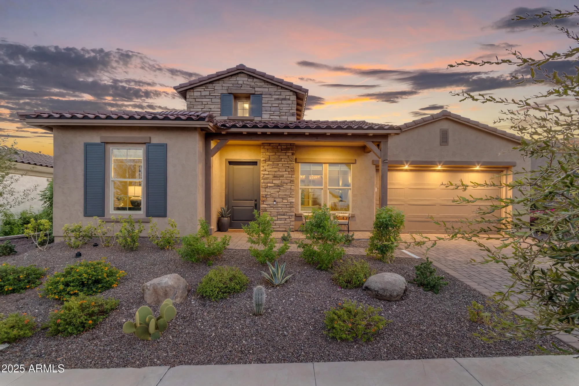 Property Slideshow image 4 of 64 | 5758 n 208th ln, Buckeye, AZ, 85396