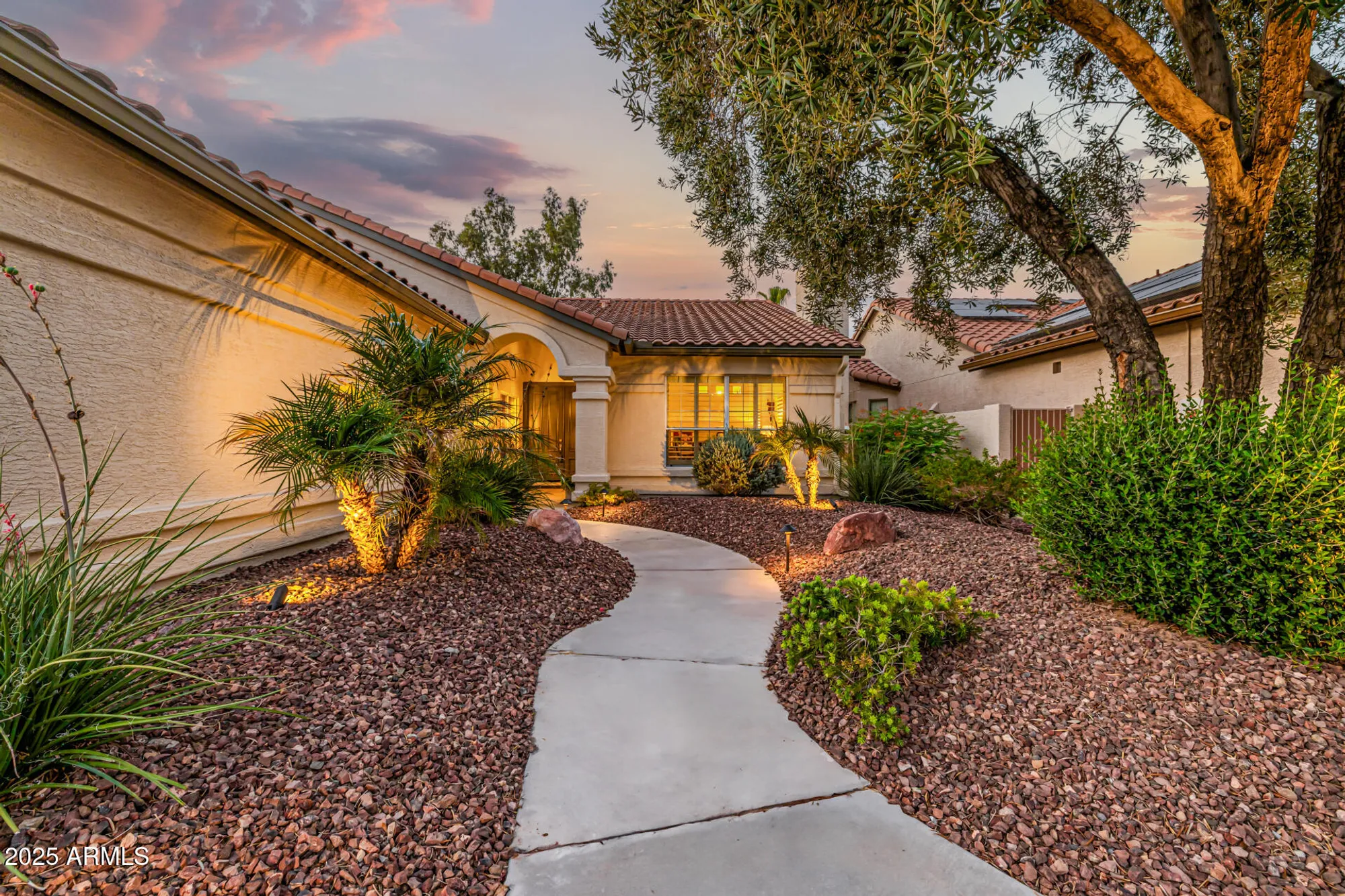 Property Slideshow image 9 of 80 | 16086 w cambridge ave, Goodyear, AZ, 85395