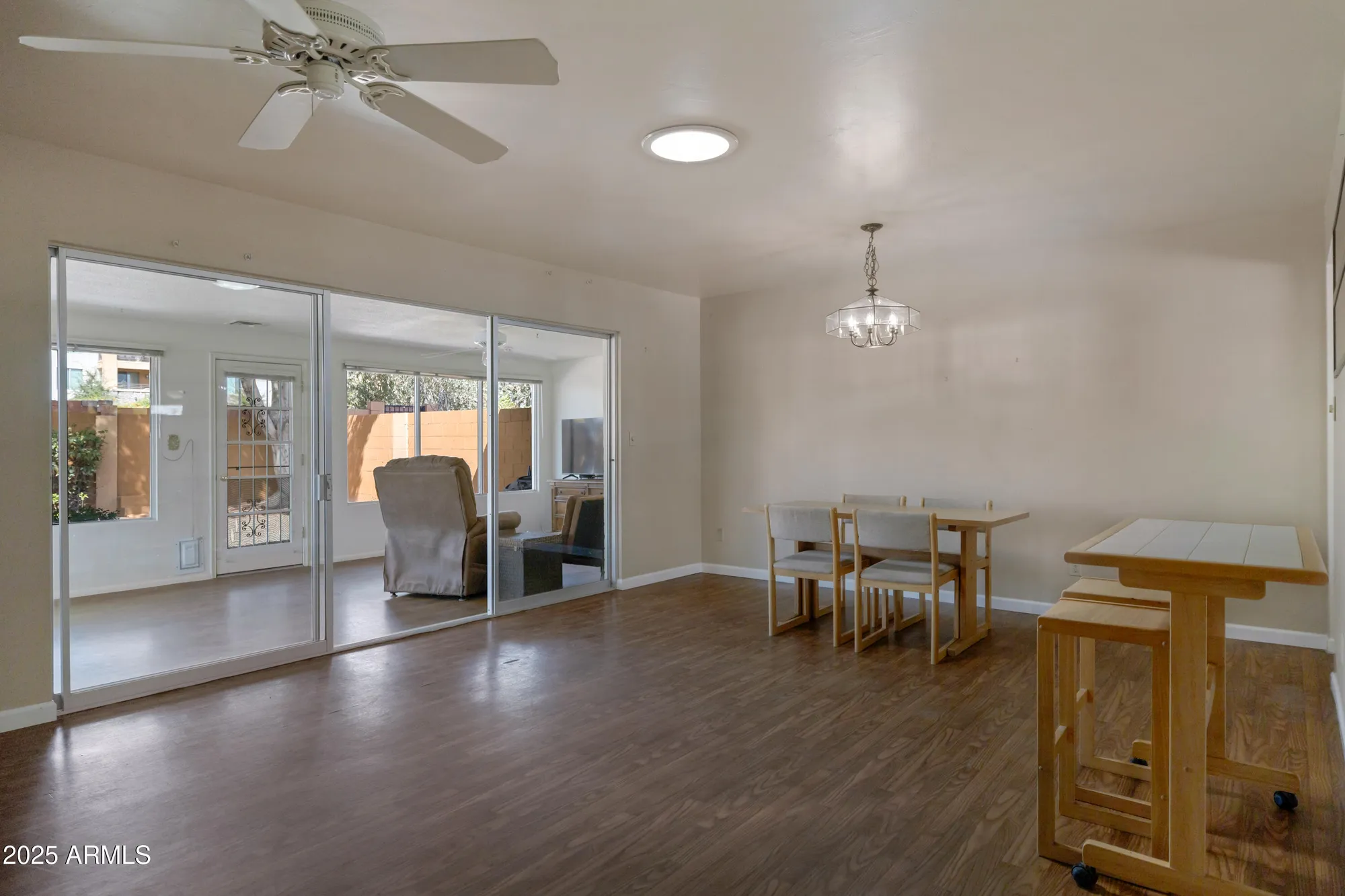 Property Slideshow image 7 of 32 | 4748 n 74th pl, Scottsdale, AZ, 85251