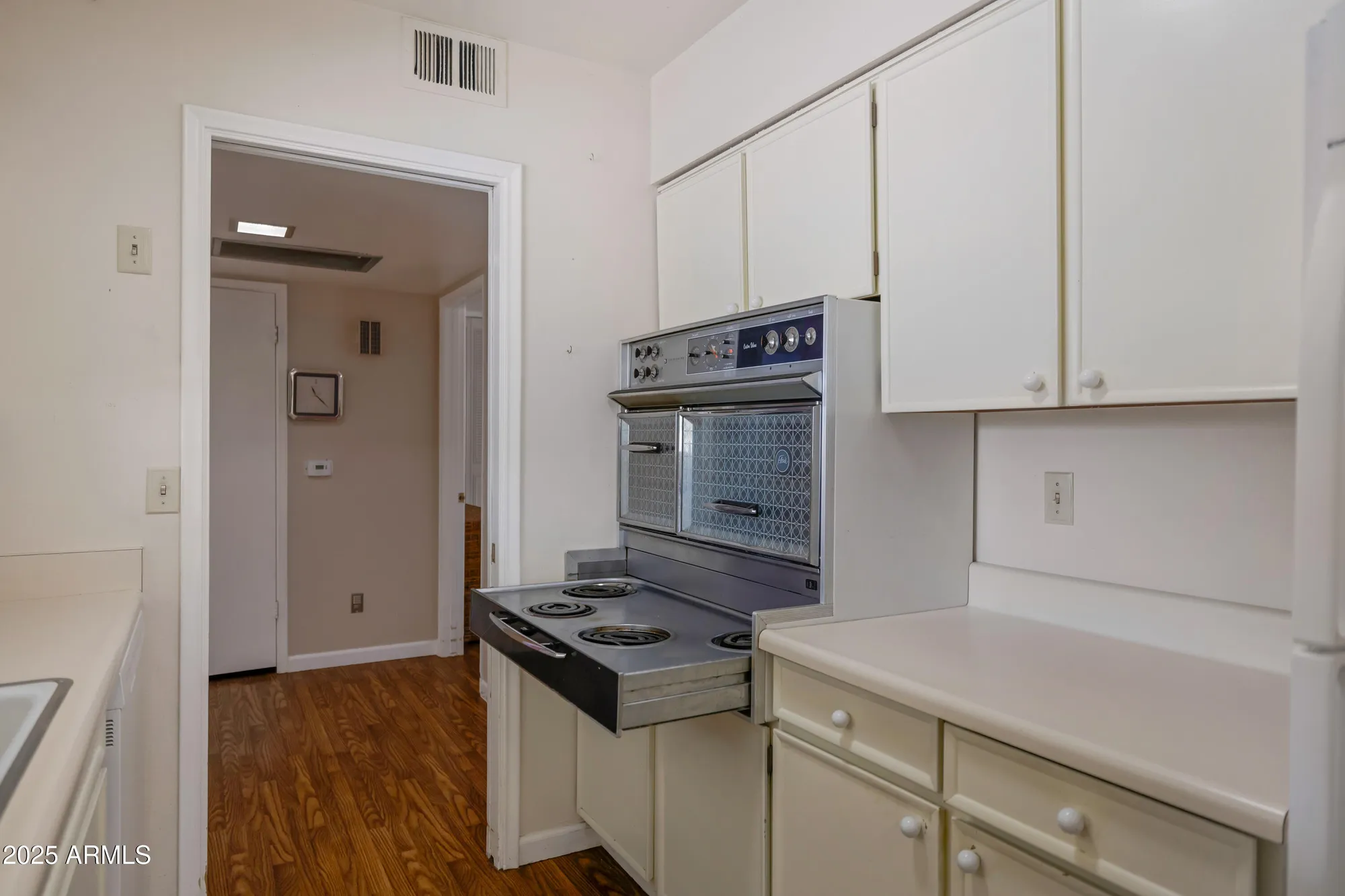 Property Slideshow image 9 of 32 | 4748 n 74th pl, Scottsdale, AZ, 85251