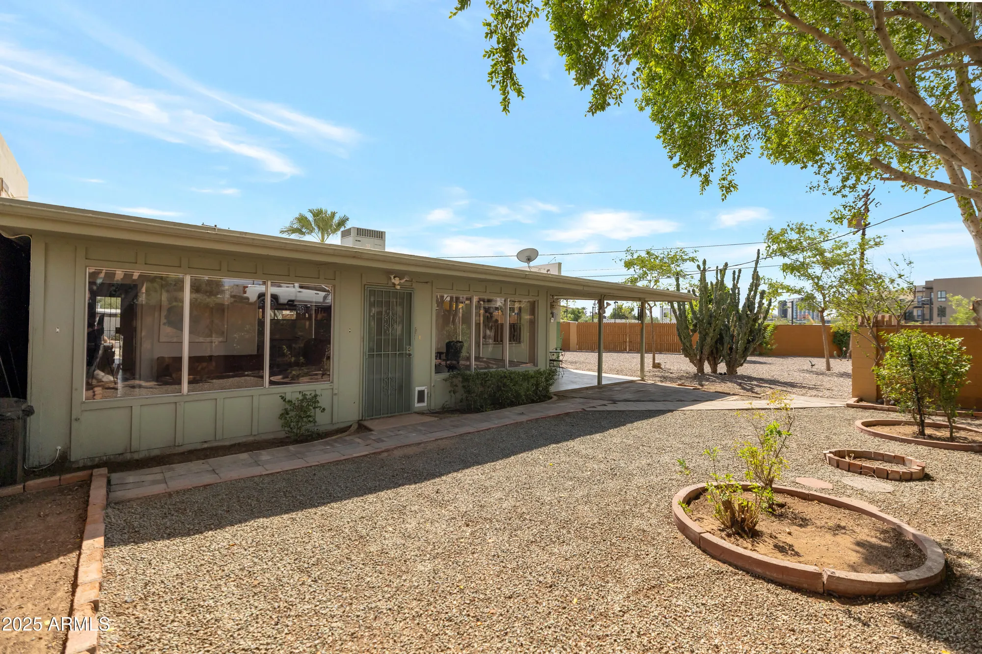 Property Slideshow image 19 of 32 | 4748 n 74th pl, Scottsdale, AZ, 85251