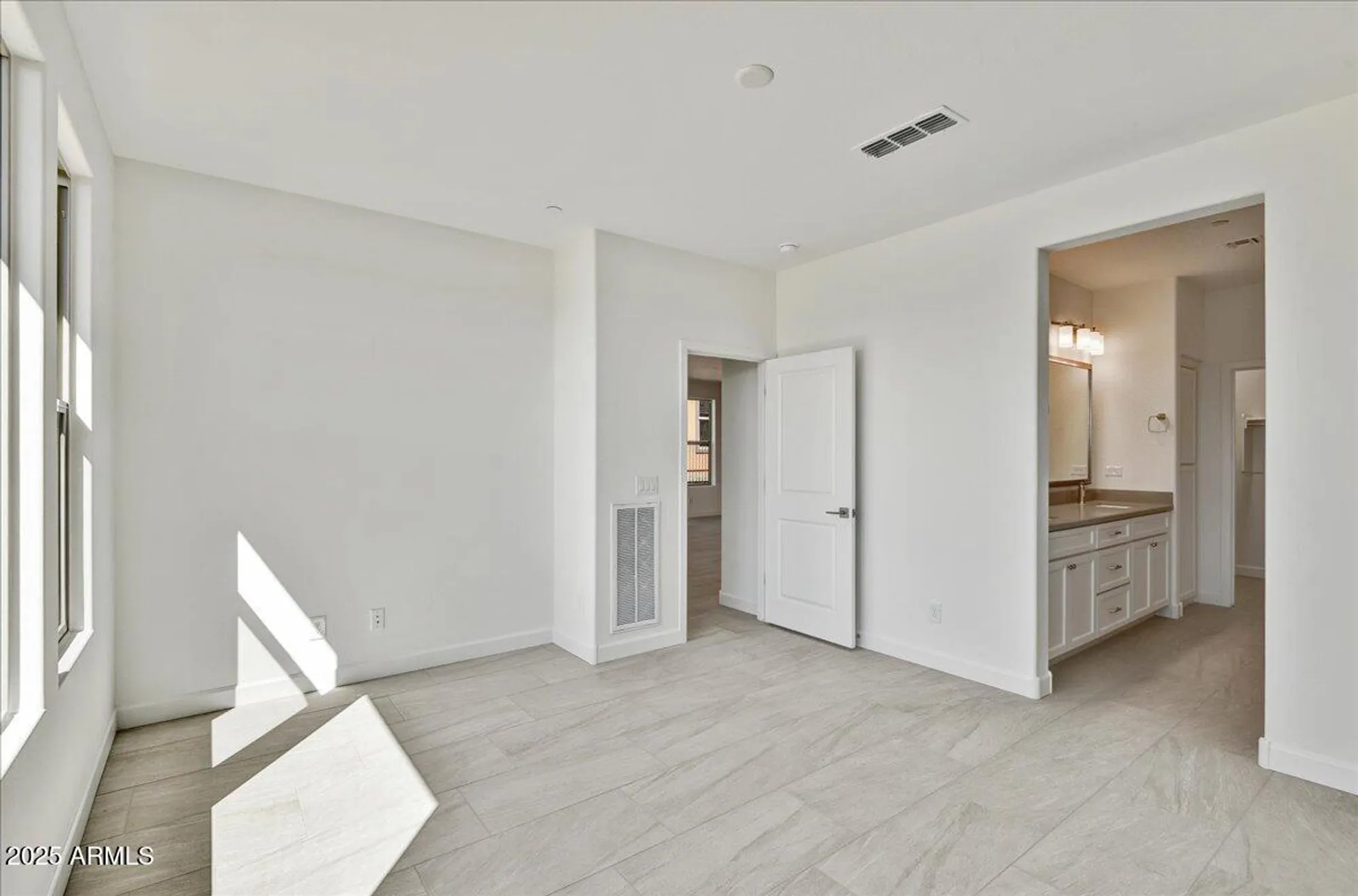 Property Slideshow image 22 of 53 | 18209 e spring valley ct, Rio Verde, AZ, 85263