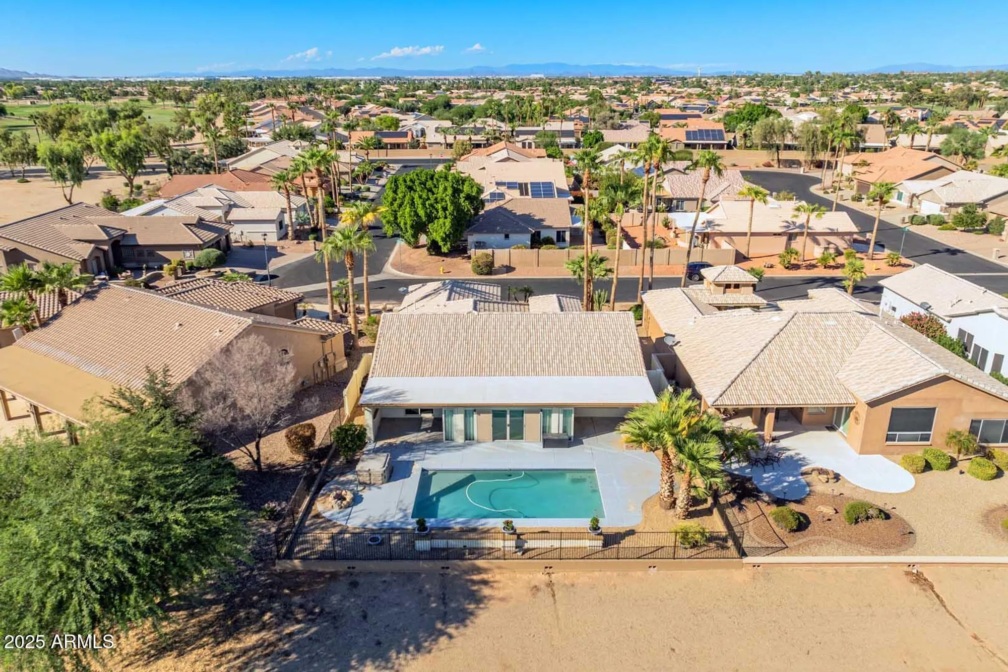 Property Slideshow image 36 of 60 | 15055 w catalina dr, Goodyear, AZ, 85395