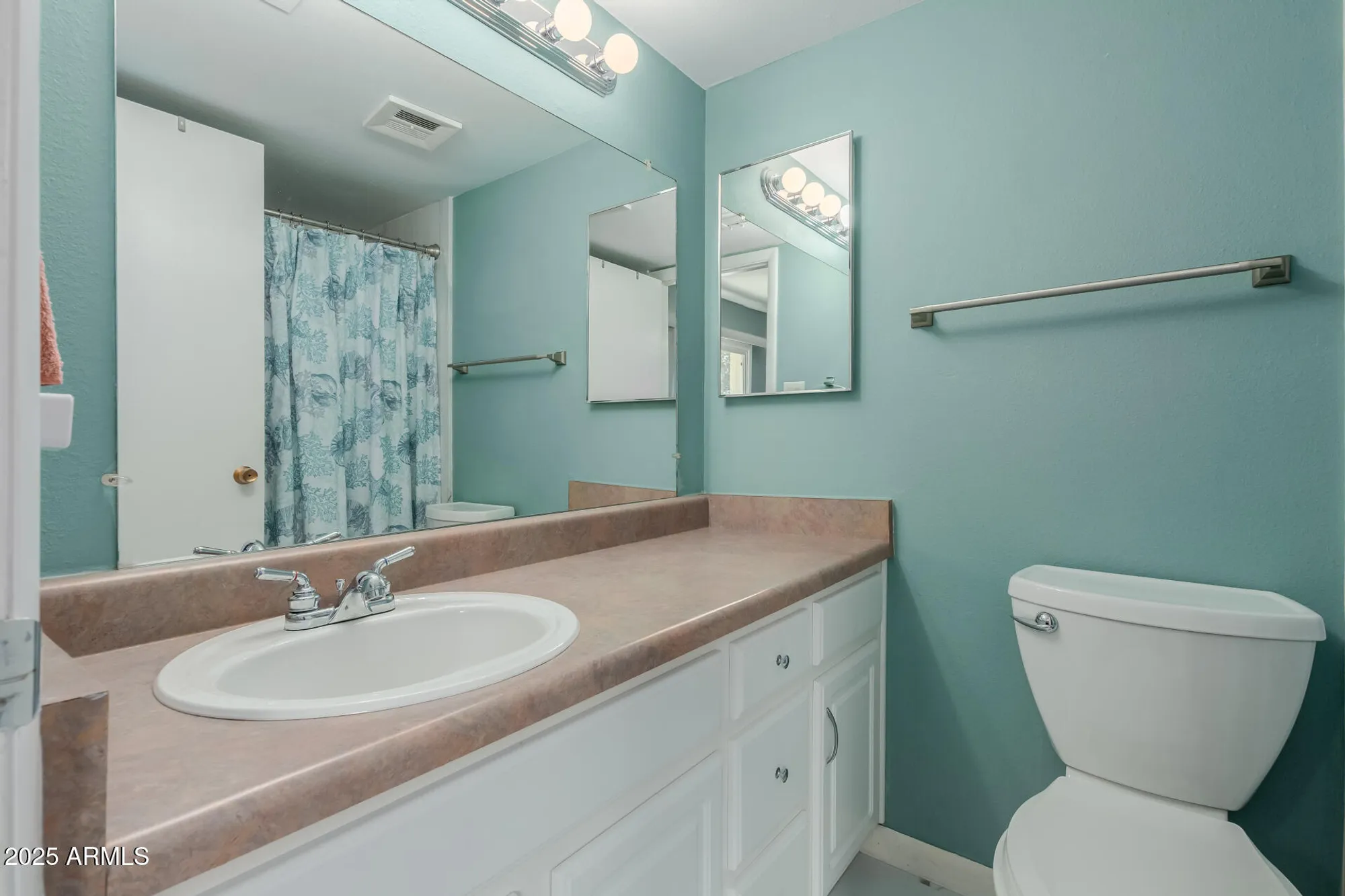 Property Slideshow image 16 of 34 | 131 n higley rd 114, Mesa, AZ, 85205