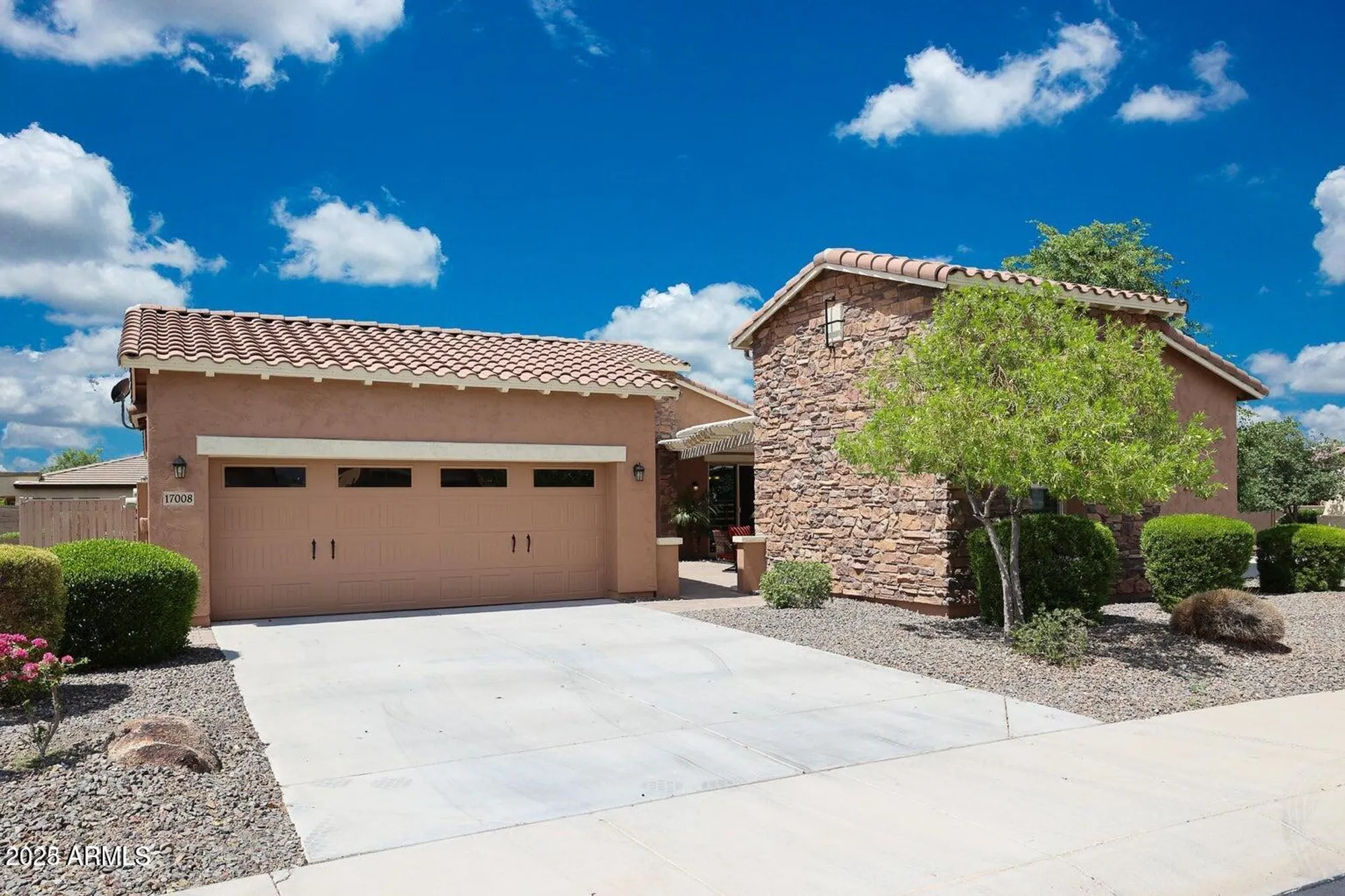 Property Slideshow image 3 of 58 | 17008 s 176th dr, Goodyear, AZ, 85338