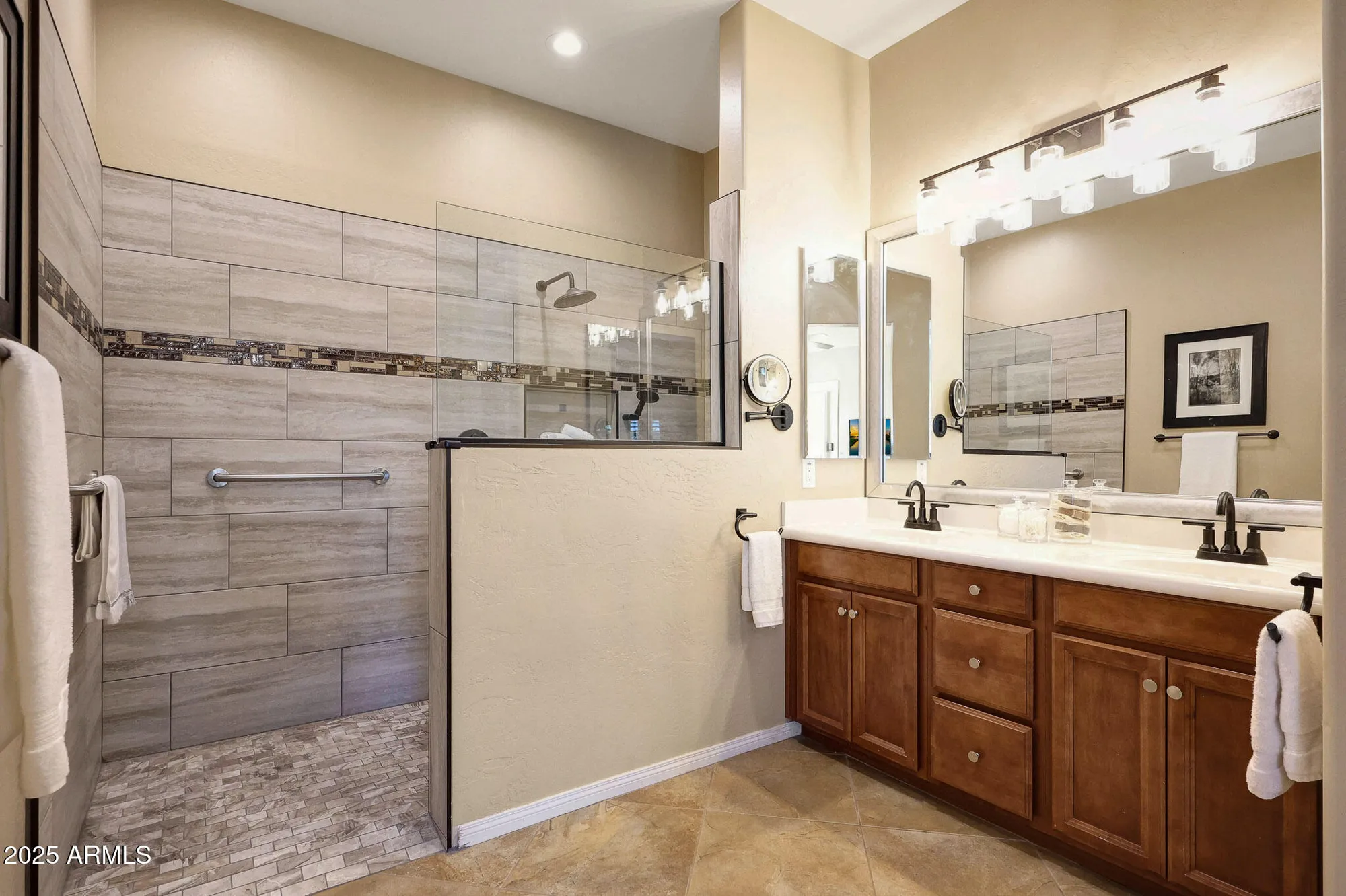 Property Slideshow image 20 of 58 | 17008 s 176th dr, Goodyear, AZ, 85338