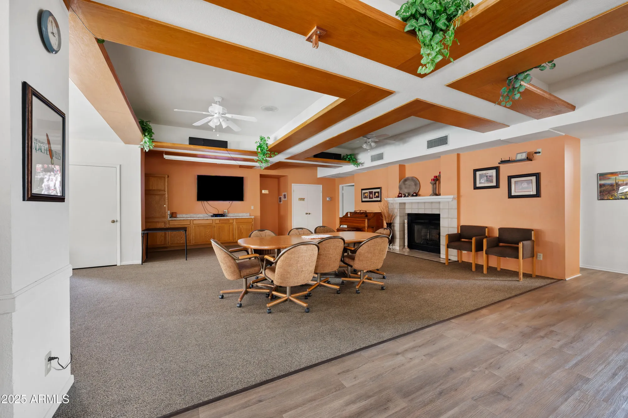 Property Slideshow image 28 of 32 | 5518 e lindstrom ln 1011, Mesa, AZ, 85215