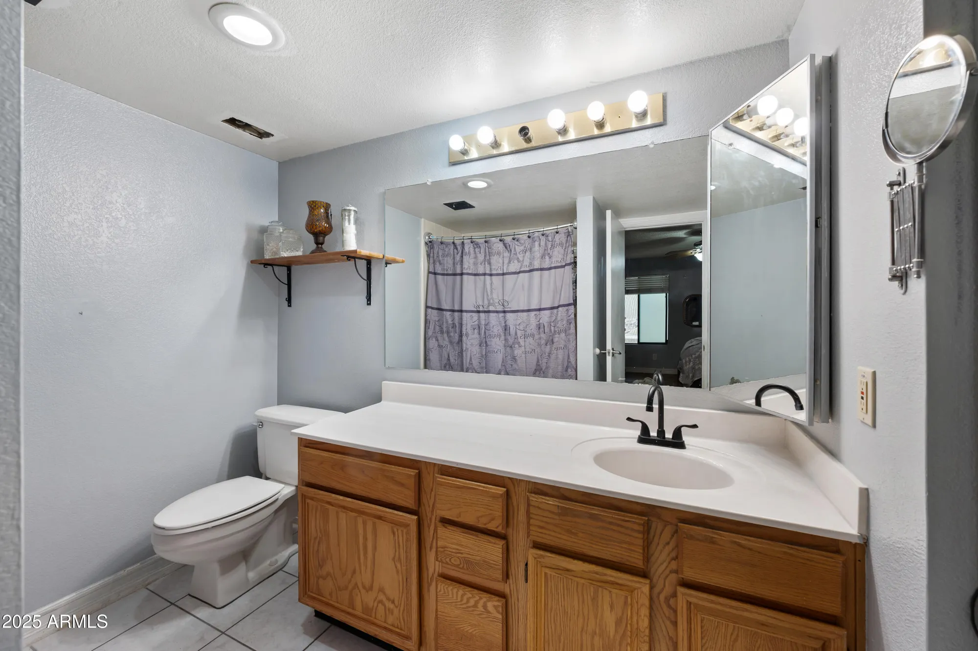Property Slideshow image 18 of 32 | 5518 e lindstrom ln 1011, Mesa, AZ, 85215