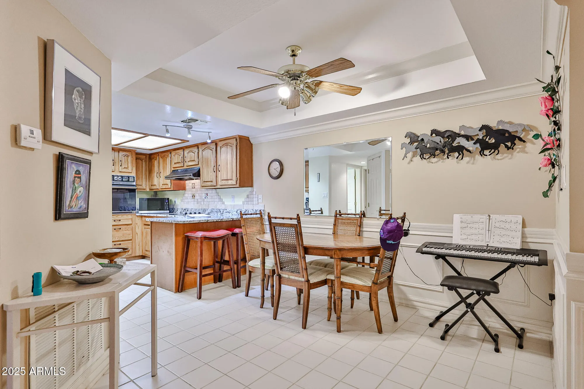 Property Slideshow image 8 of 28 | 17404 n 99th ave 132, Sun City, AZ, 85373