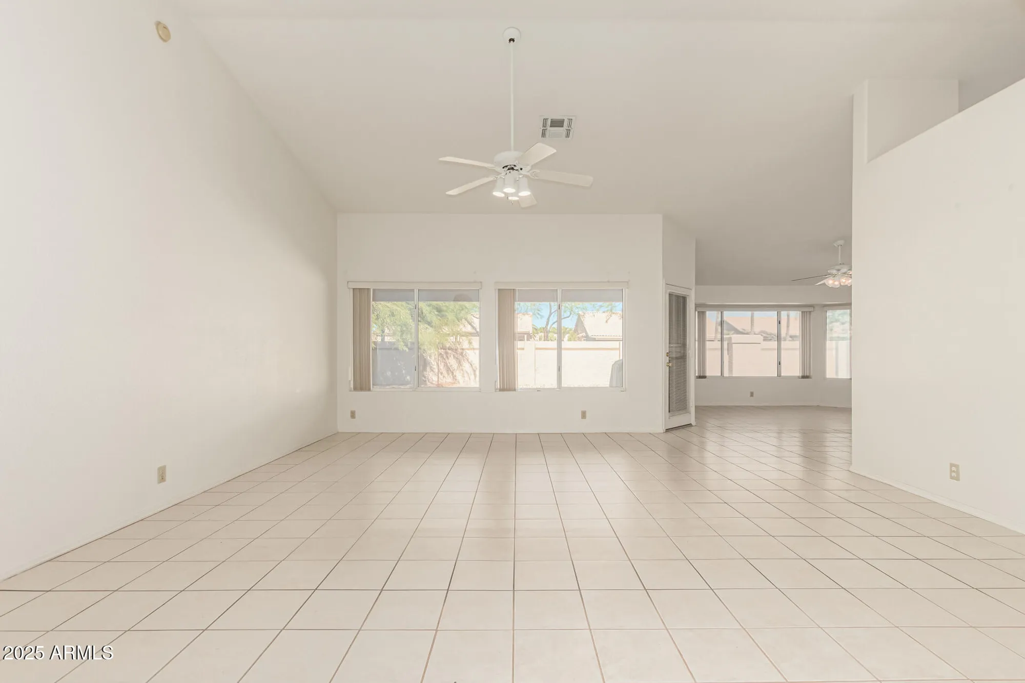 Property Slideshow image 6 of 33 | 8737 w kimberly way, Peoria, AZ, 85382