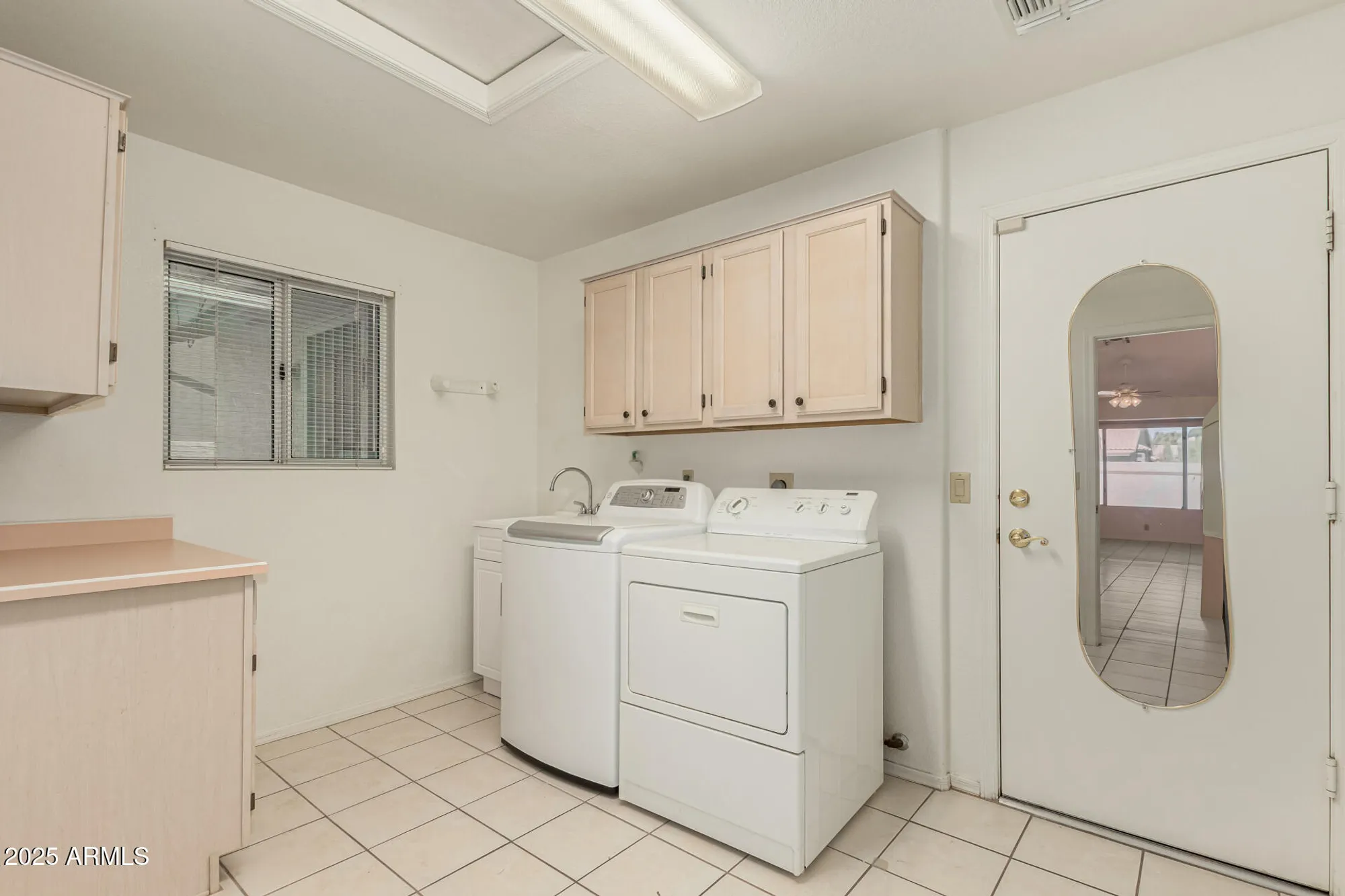 Property Slideshow image 26 of 33 | 8737 w kimberly way, Peoria, AZ, 85382