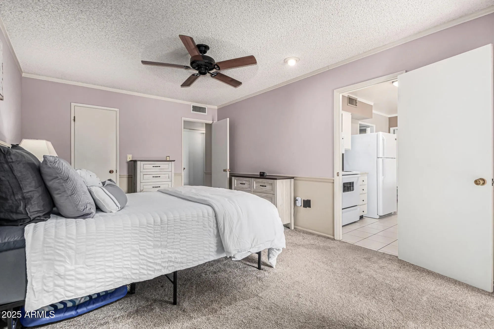 Property Slideshow image 16 of 38 | 13601 n 111th ave, Sun City, AZ, 85351