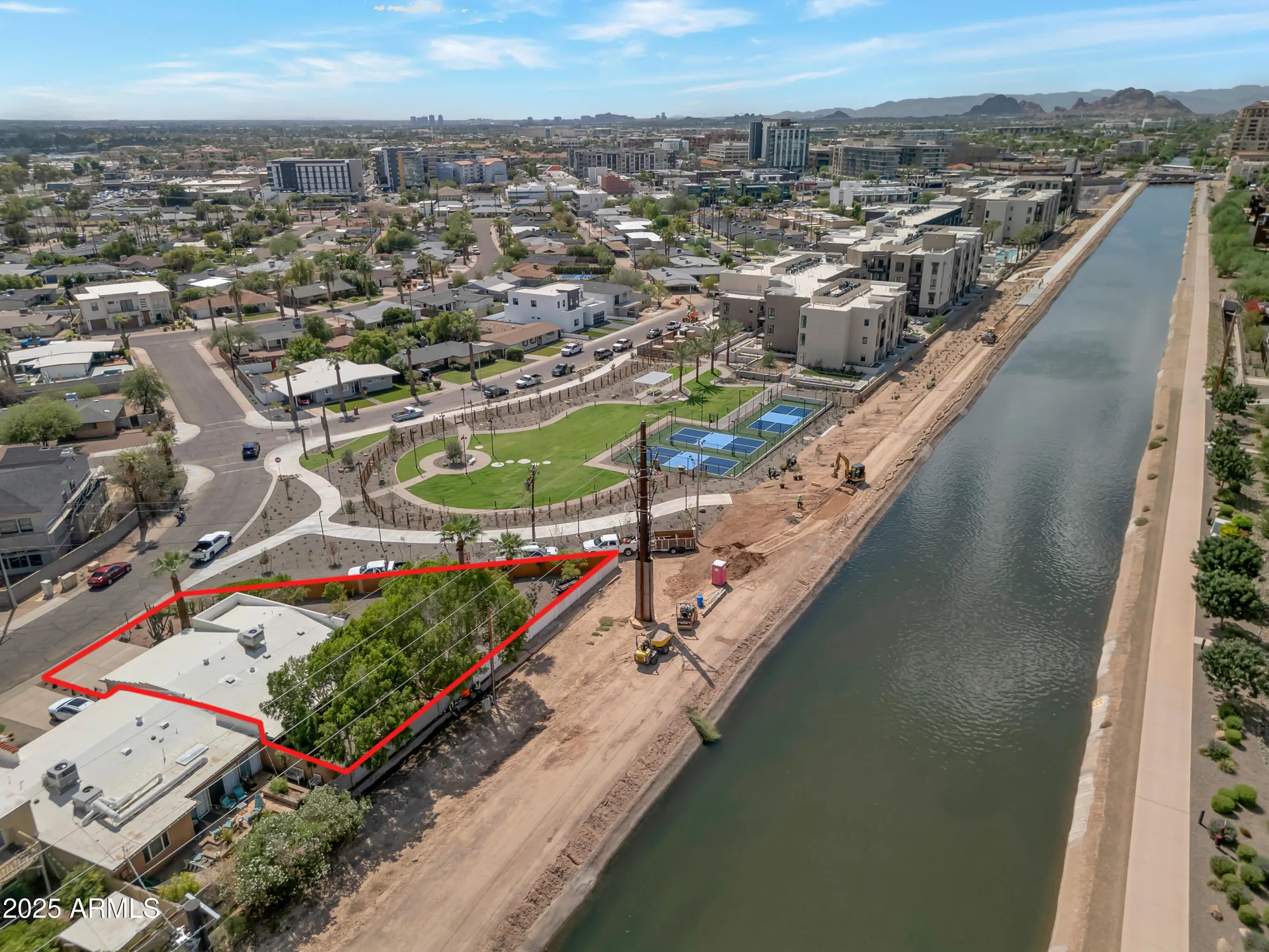 Property Slideshow image 5 of 32 | 4748 n 74th pl, Scottsdale, AZ, 85251