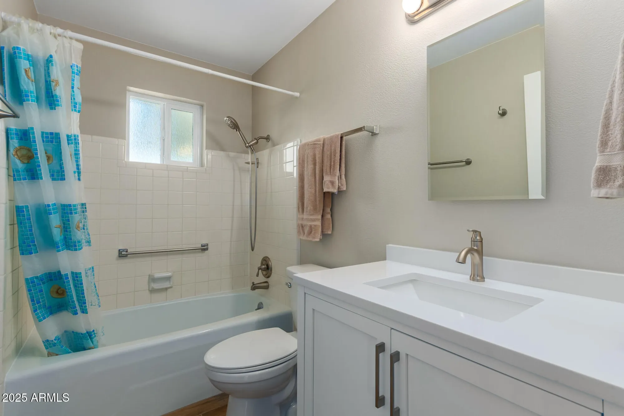 Property Slideshow image 18 of 32 | 6233 e dodge st, Mesa, AZ, 85205