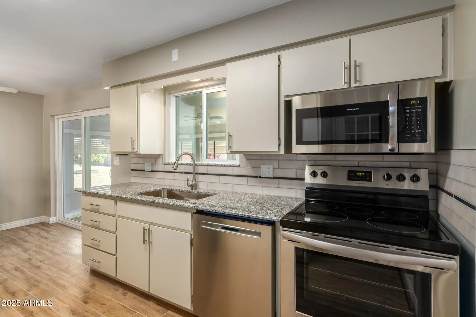 Property Slideshow image 15 of 32 | 6233 e dodge st, Mesa, AZ, 85205