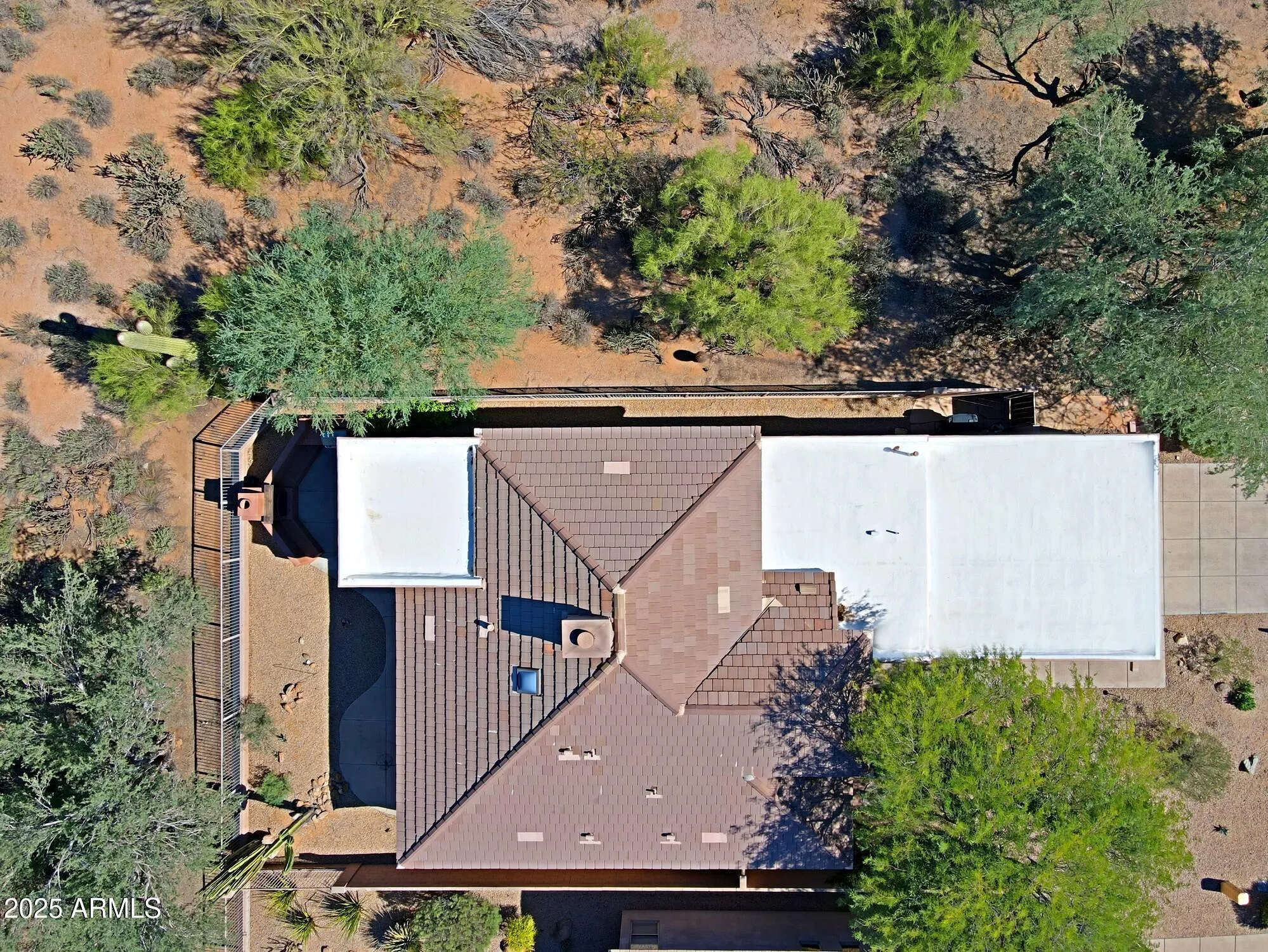 Property Slideshow image 4 of 82 | 6950 e bramble berry ln, Scottsdale, AZ, 85266
