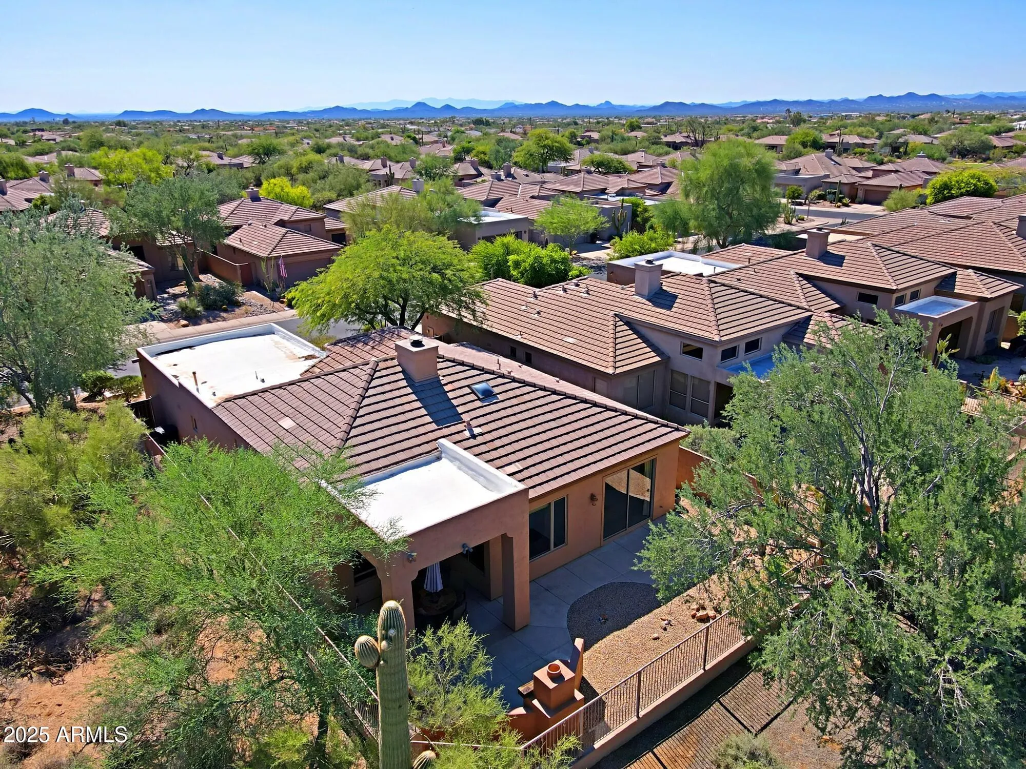 Property Slideshow image 28 of 82 | 6950 e bramble berry ln, Scottsdale, AZ, 85266