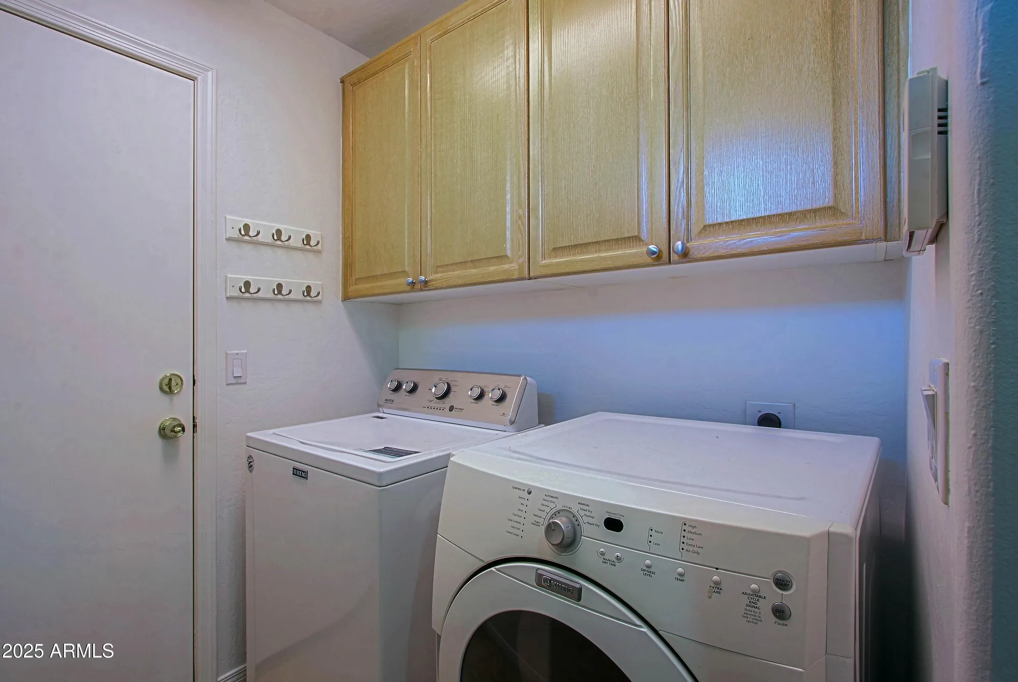Property Slideshow image 34 of 82 | 6950 e bramble berry ln, Scottsdale, AZ, 85266