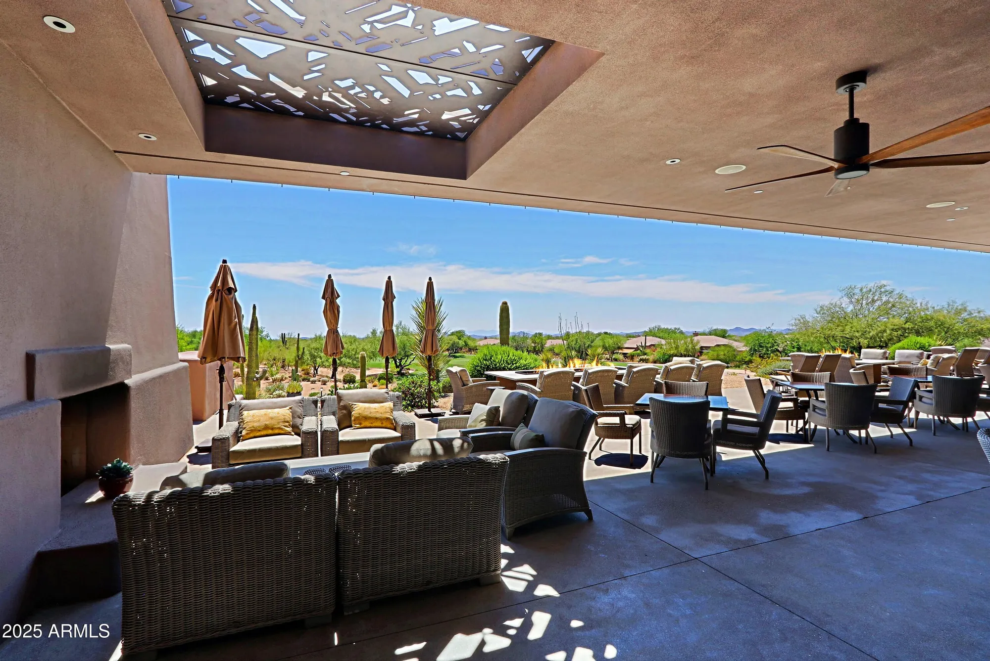 Property Slideshow image 53 of 82 | 6950 e bramble berry ln, Scottsdale, AZ, 85266