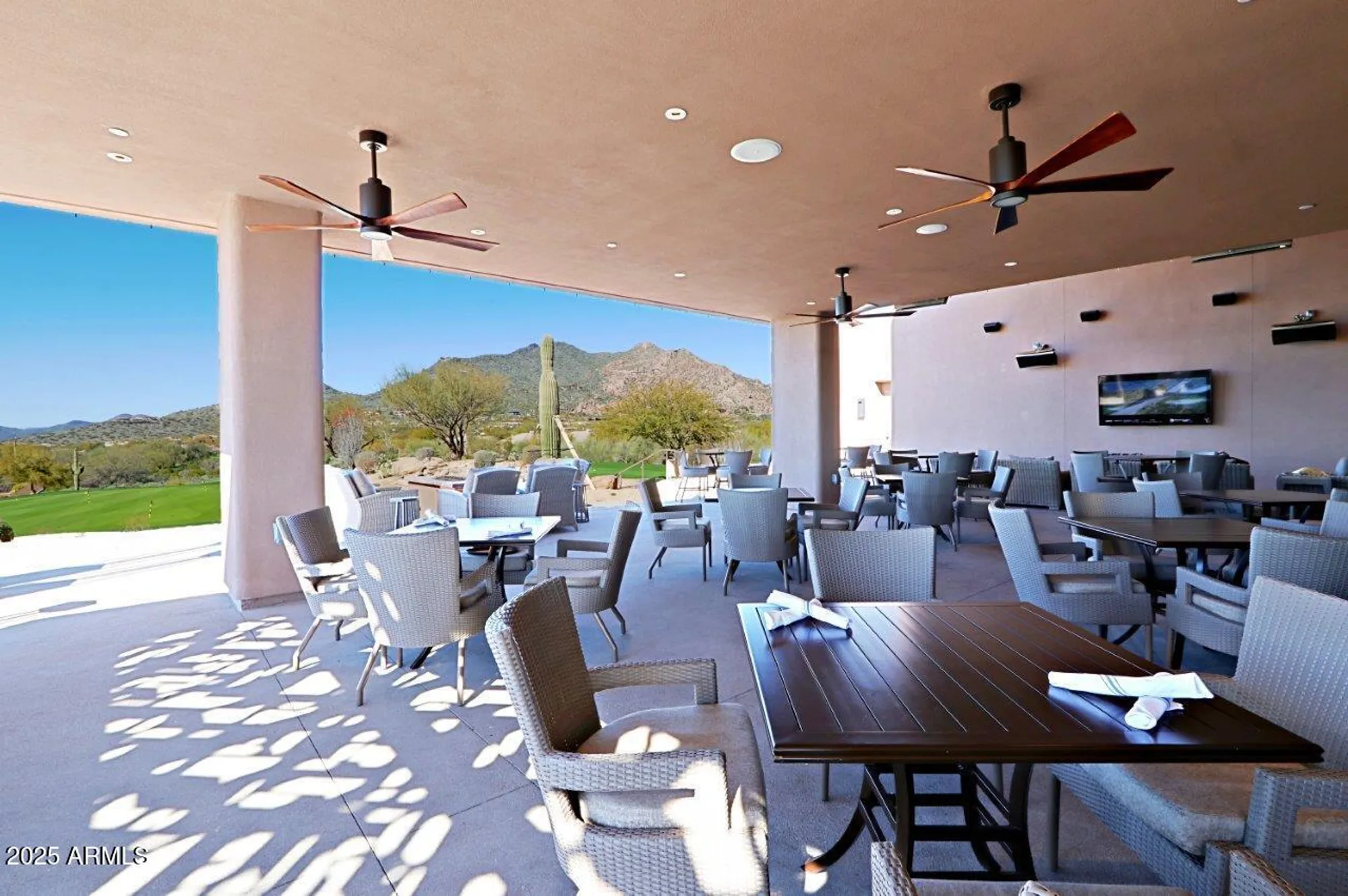 Property Slideshow image 52 of 82 | 6950 e bramble berry ln, Scottsdale, AZ, 85266