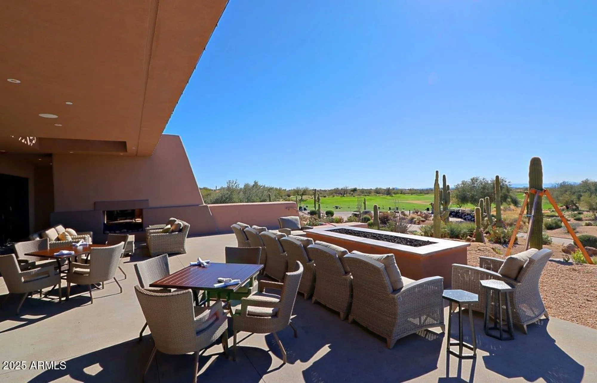 Property Slideshow image 47 of 82 | 6950 e bramble berry ln, Scottsdale, AZ, 85266
