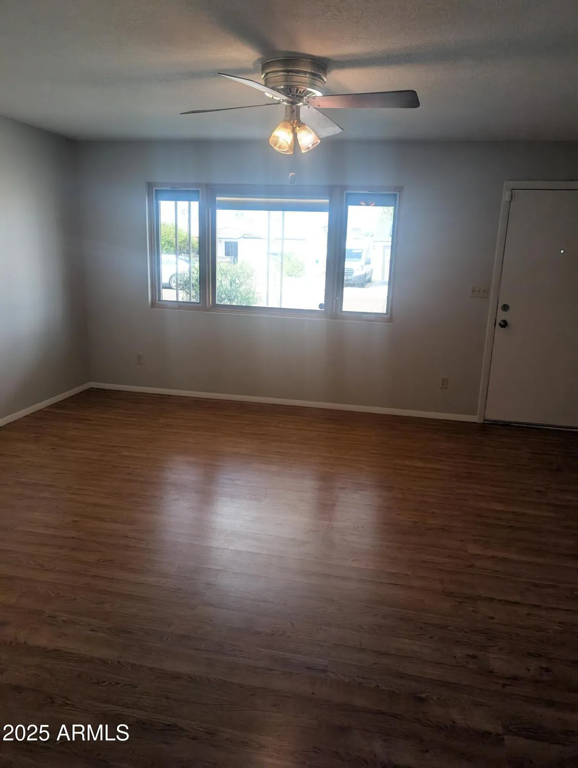 Property Slideshow image 13 of 22 | 1161 s grand dr, Apache Junction, AZ, 85120