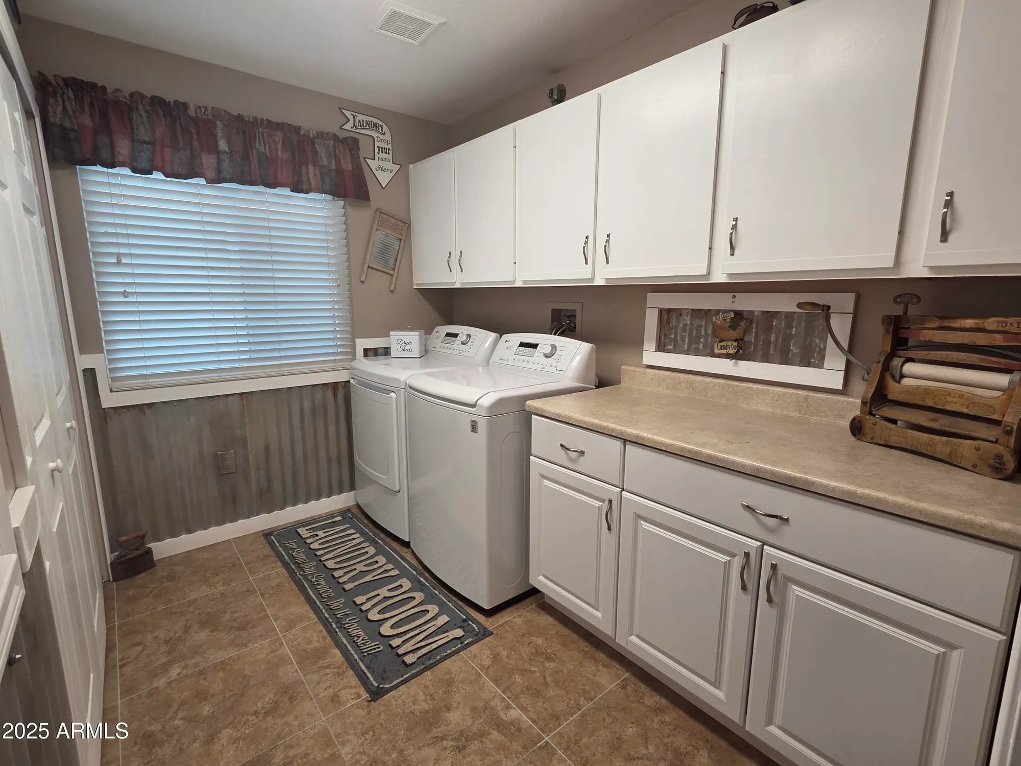 Property Slideshow image 8 of 55 | 19814 n white rock dr, Sun City West, AZ, 85375