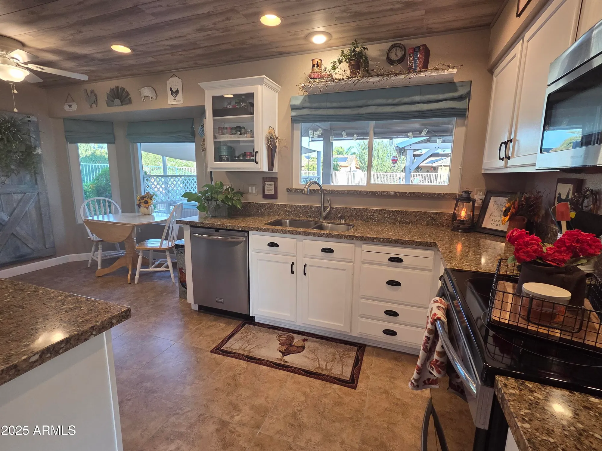 Property Slideshow image 10 of 55 | 19814 n white rock dr, Sun City West, AZ, 85375