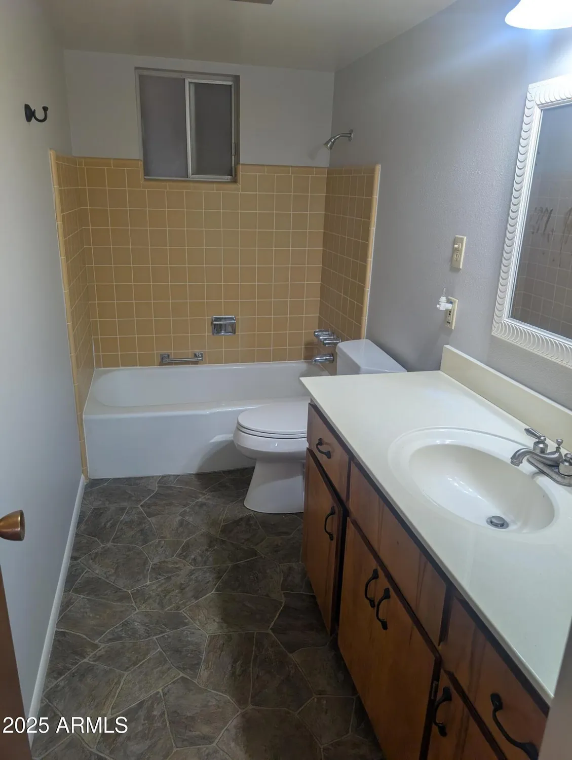 Property Slideshow image 15 of 22 | 1161 s grand dr, Apache Junction, AZ, 85120