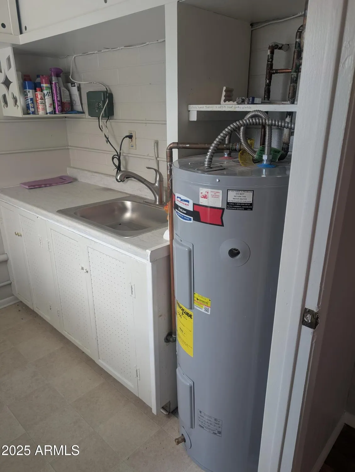 Property Slideshow image 16 of 22 | 1161 s grand dr, Apache Junction, AZ, 85120