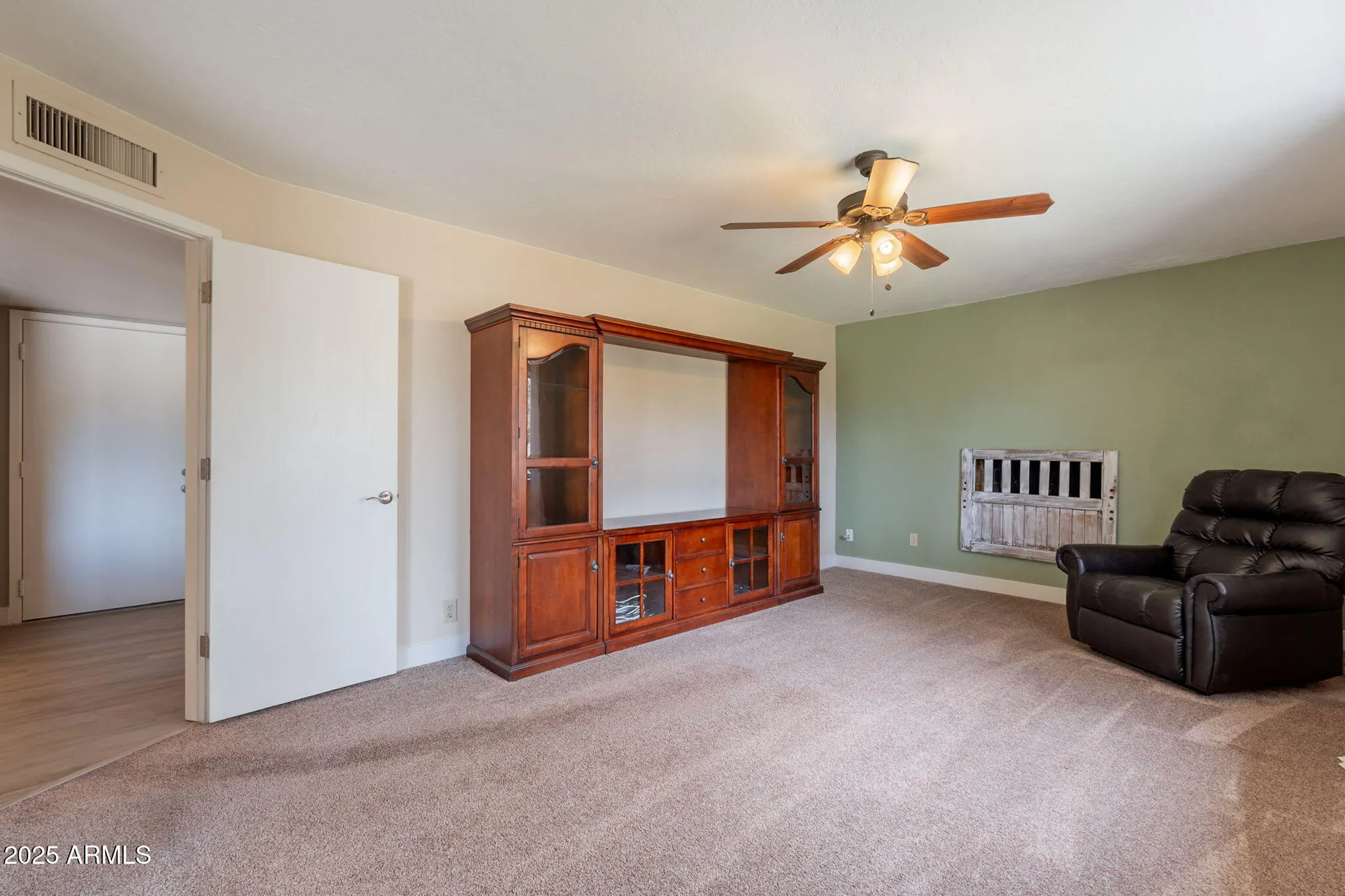 Property Slideshow image 23 of 52 | 4622 e flower ave, Mesa, AZ, 85206
