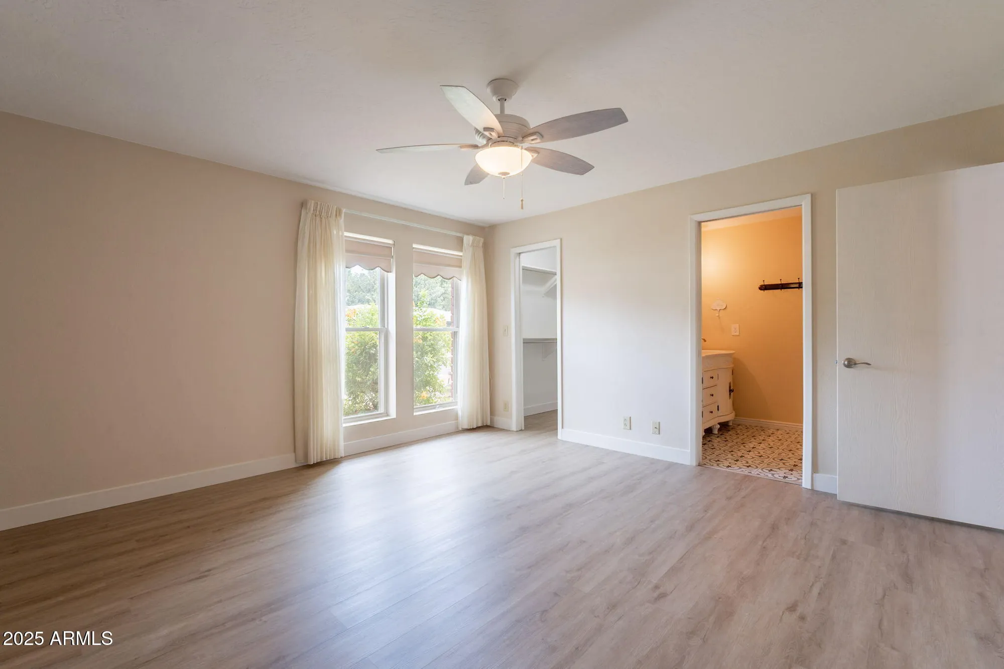 Property Slideshow image 27 of 52 | 4622 e flower ave, Mesa, AZ, 85206