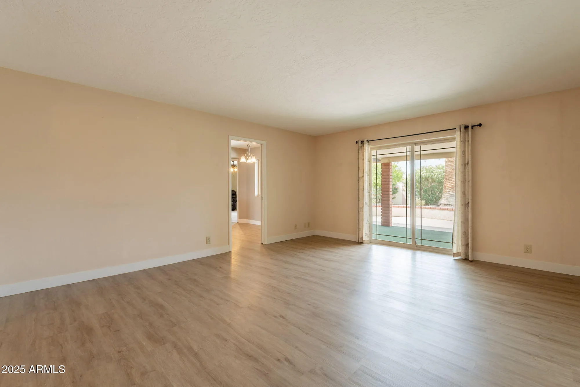 Property Slideshow image 9 of 52 | 4622 e flower ave, Mesa, AZ, 85206