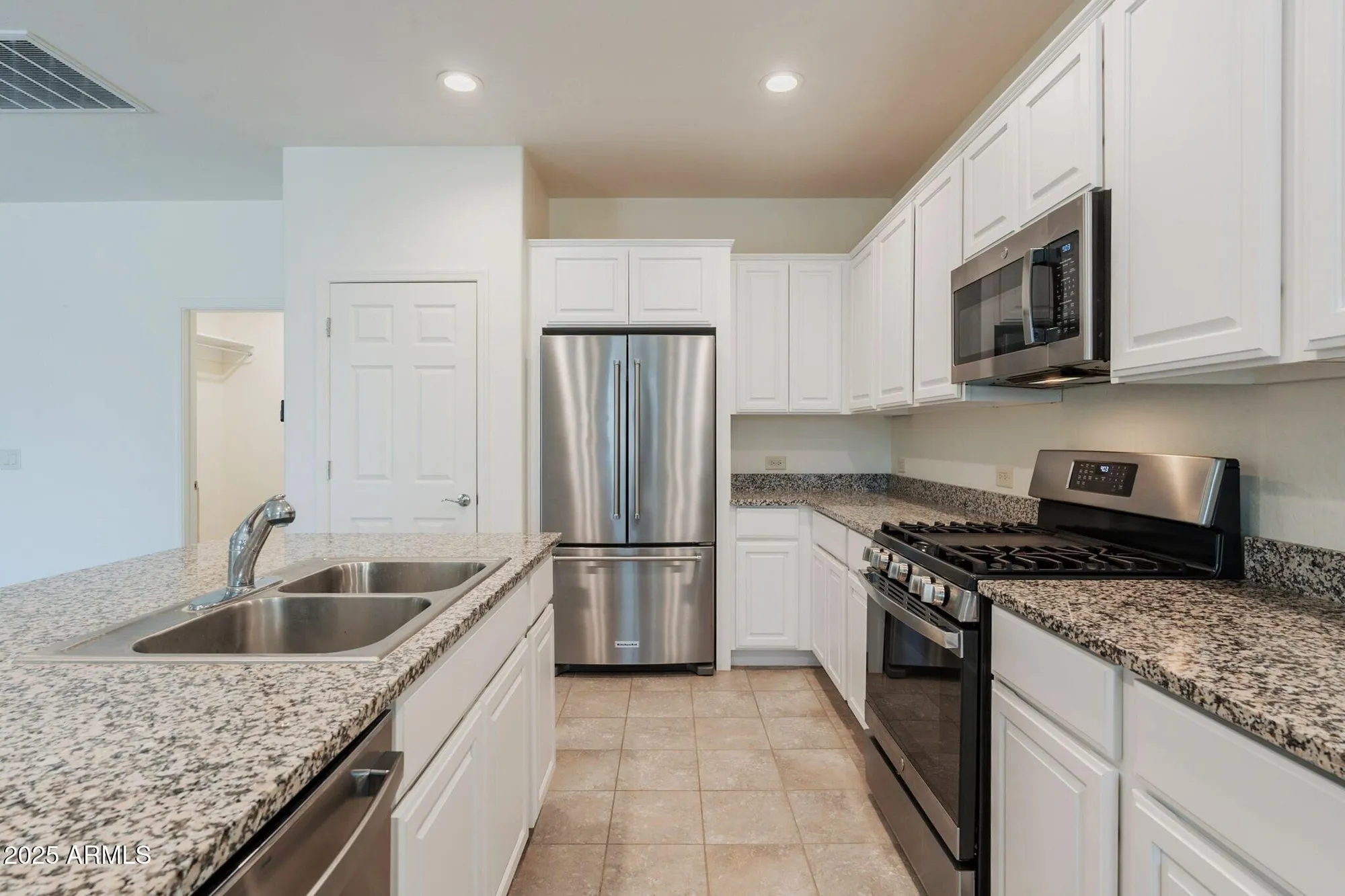 Property Slideshow image 5 of 28 | 4075 w painted horse dr, Eloy, AZ, 85131