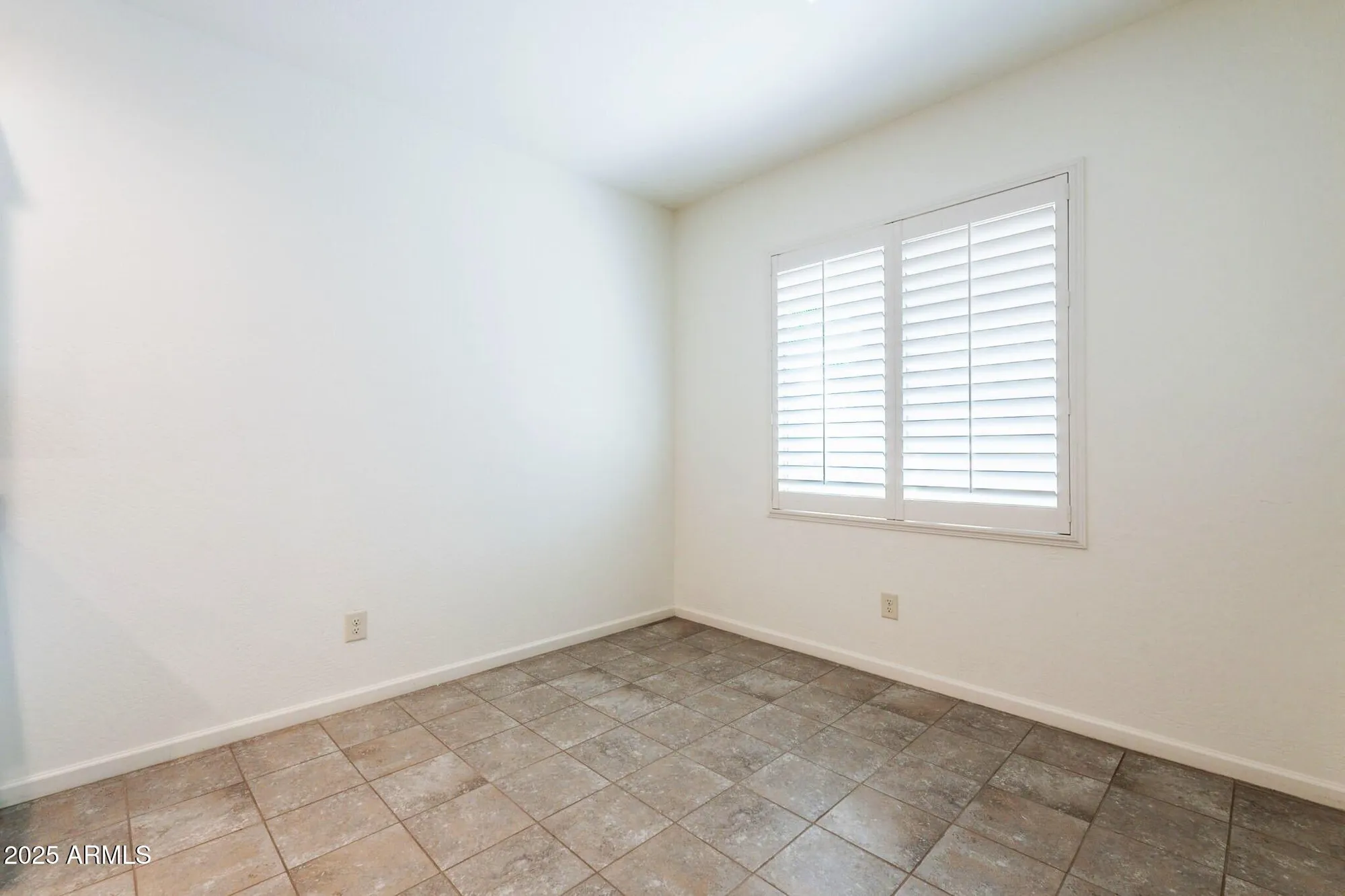 Property Slideshow image 9 of 28 | 4075 w painted horse dr, Eloy, AZ, 85131