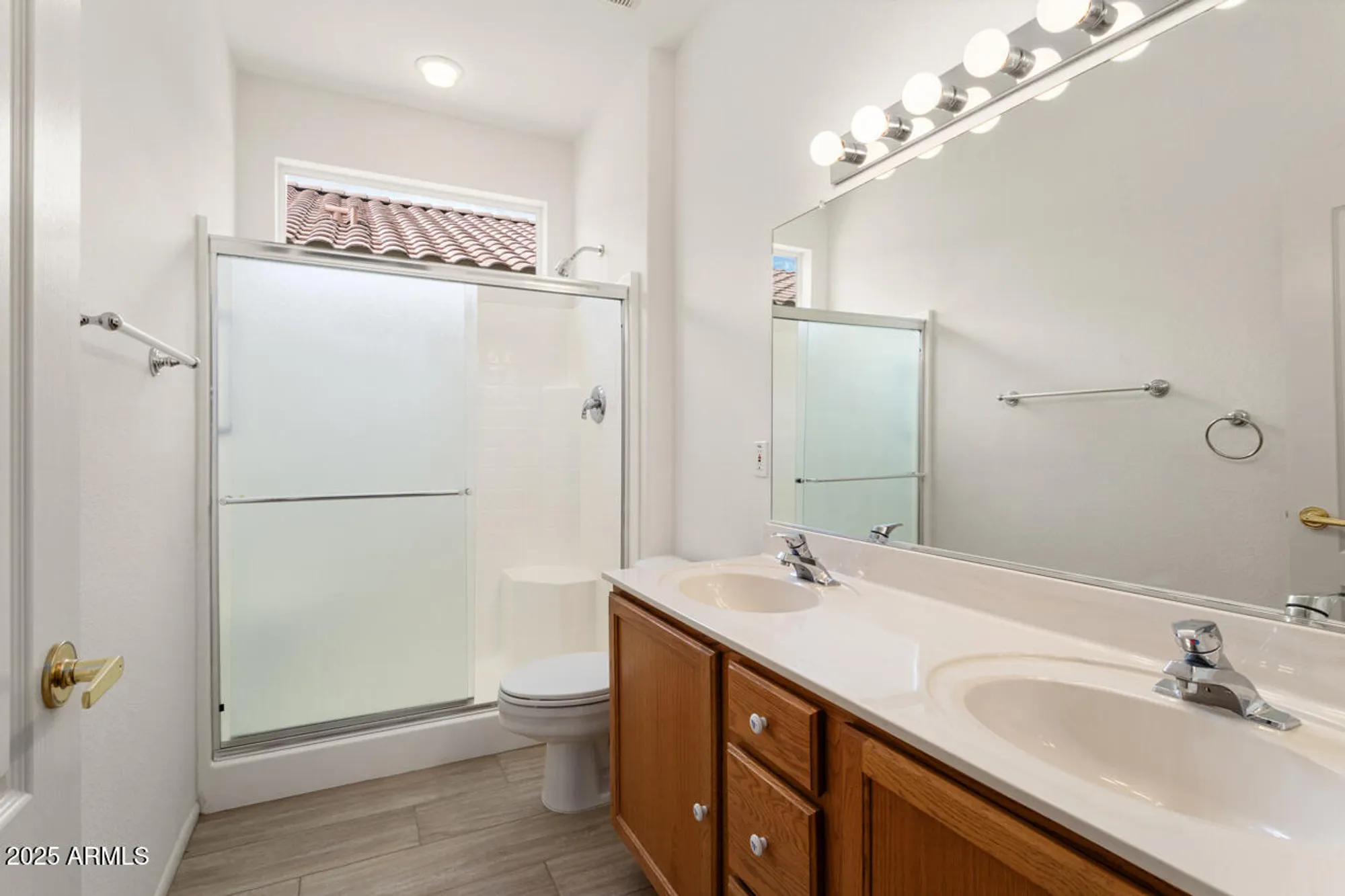 Property Slideshow image 20 of 34 | 16115 w acacia ct, Surprise, AZ, 85374